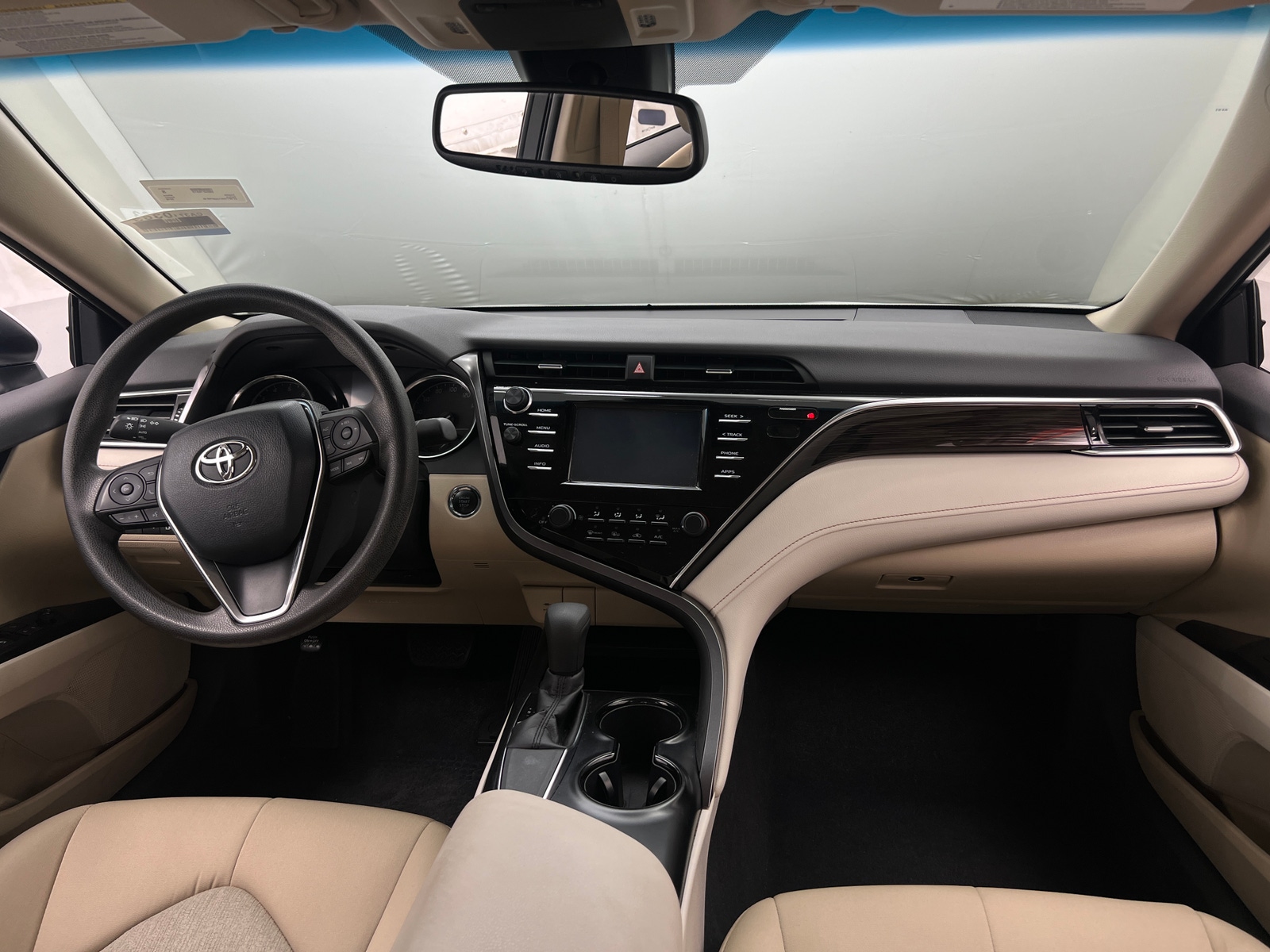 Thumbnail: 2018 Toyota Camry - 3