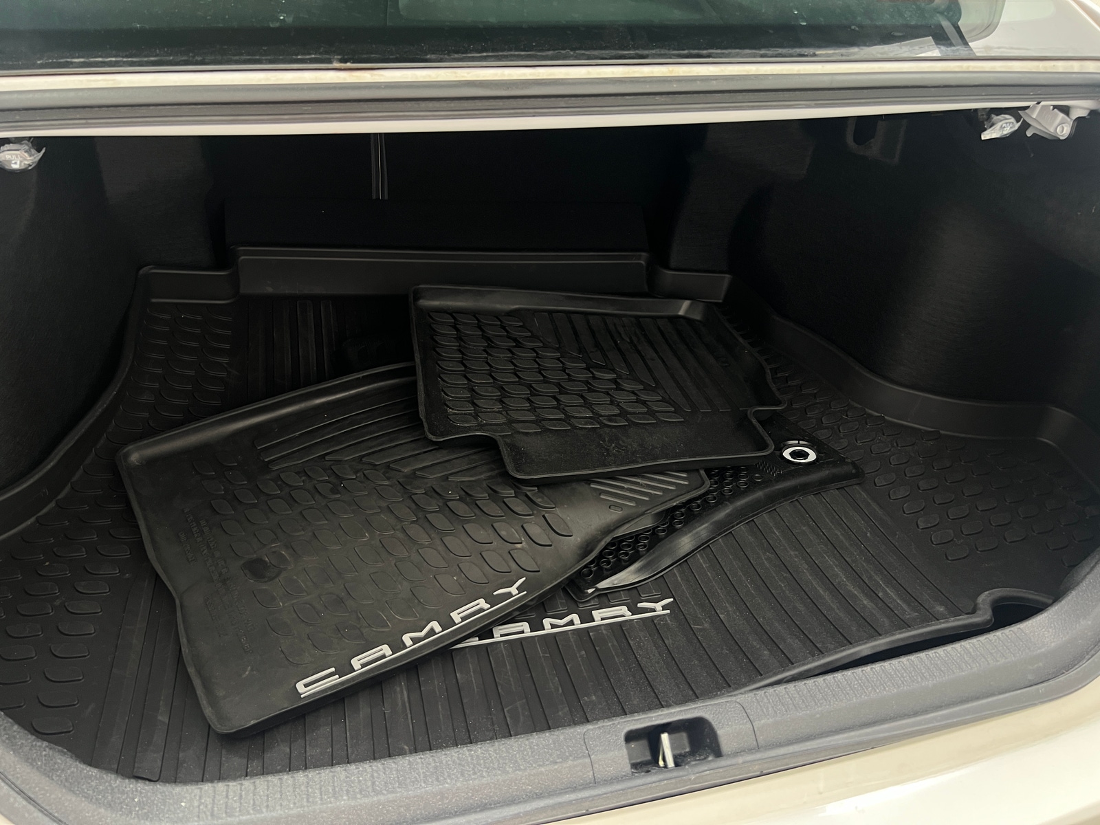 Thumbnail: 2018 Toyota Camry - 7