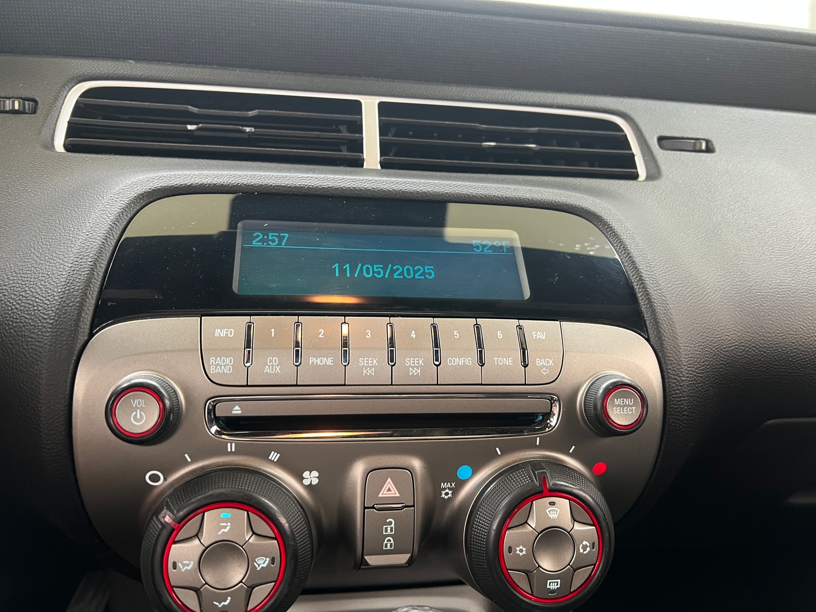 Thumbnail: 2010 Chevrolet Camaro - 3