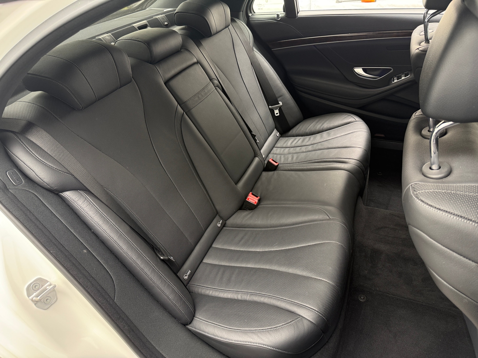 Thumbnail: 2015 Mercedes-Benz S-Class - 5