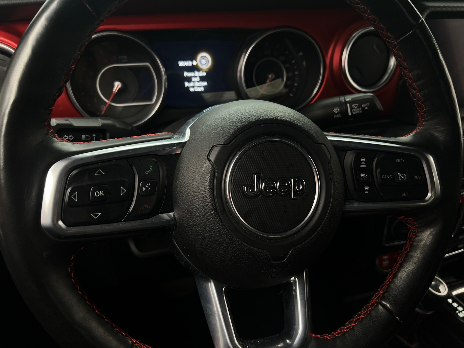 Thumbnail: 2021 Jeep Gladiator - 4