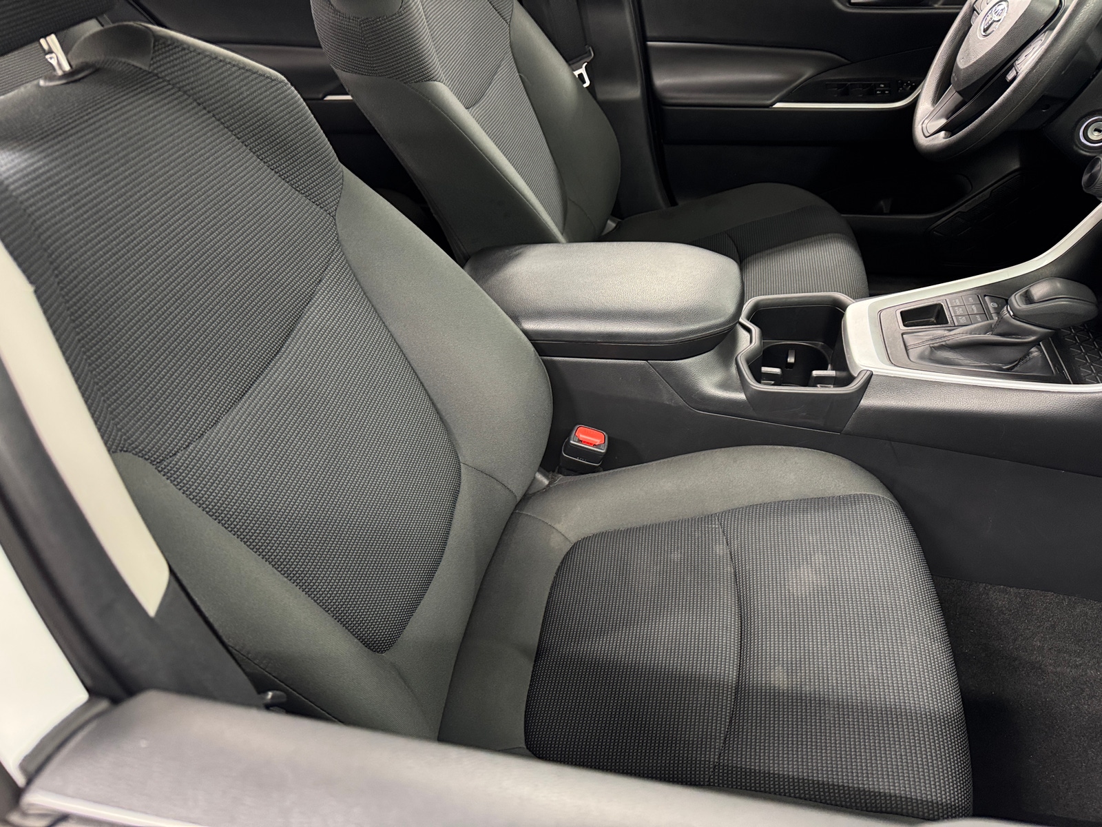 Thumbnail: 2024 Toyota RAV4 - 2