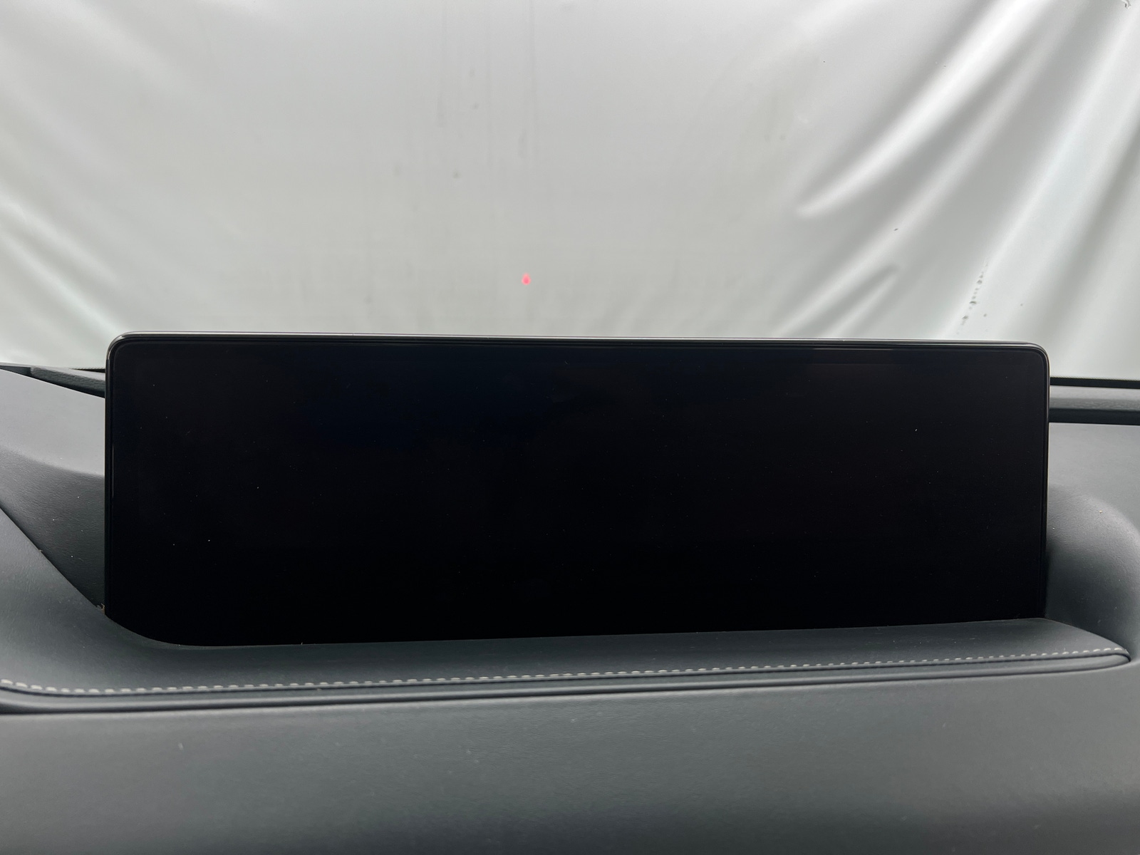 Thumbnail: 2023 Genesis G80 - 3