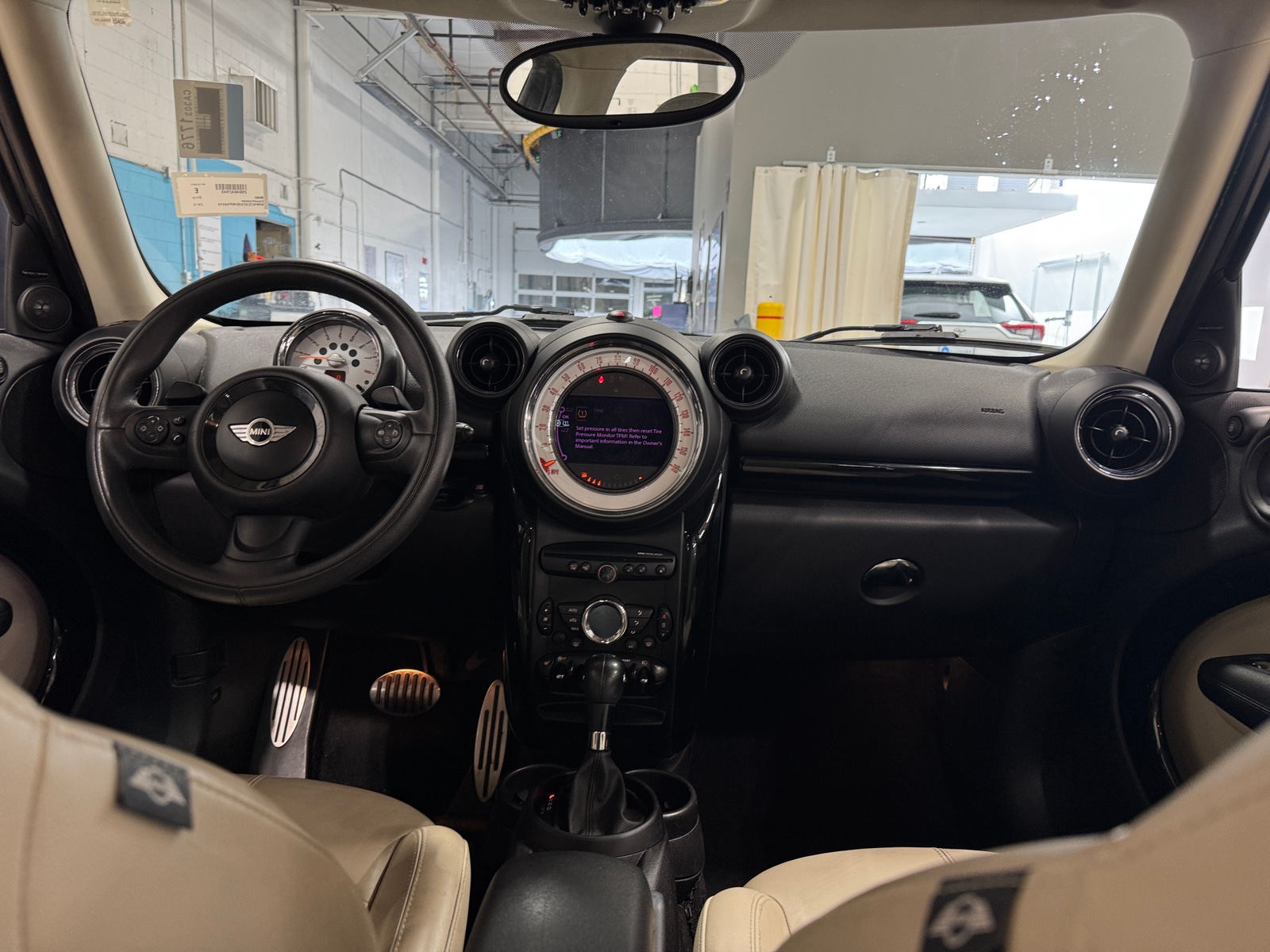 Thumbnail: 2013 MINI Cooper Countryman - 2