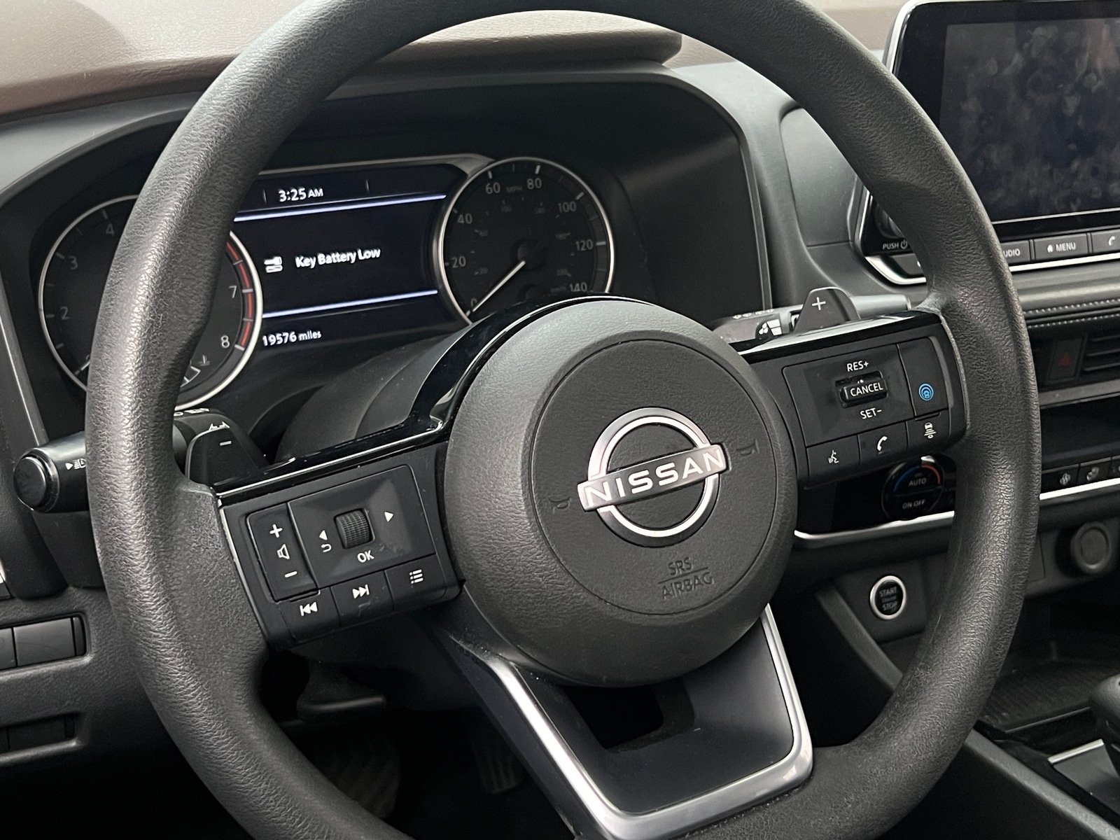 Thumbnail: 2023 Nissan Rogue - 5