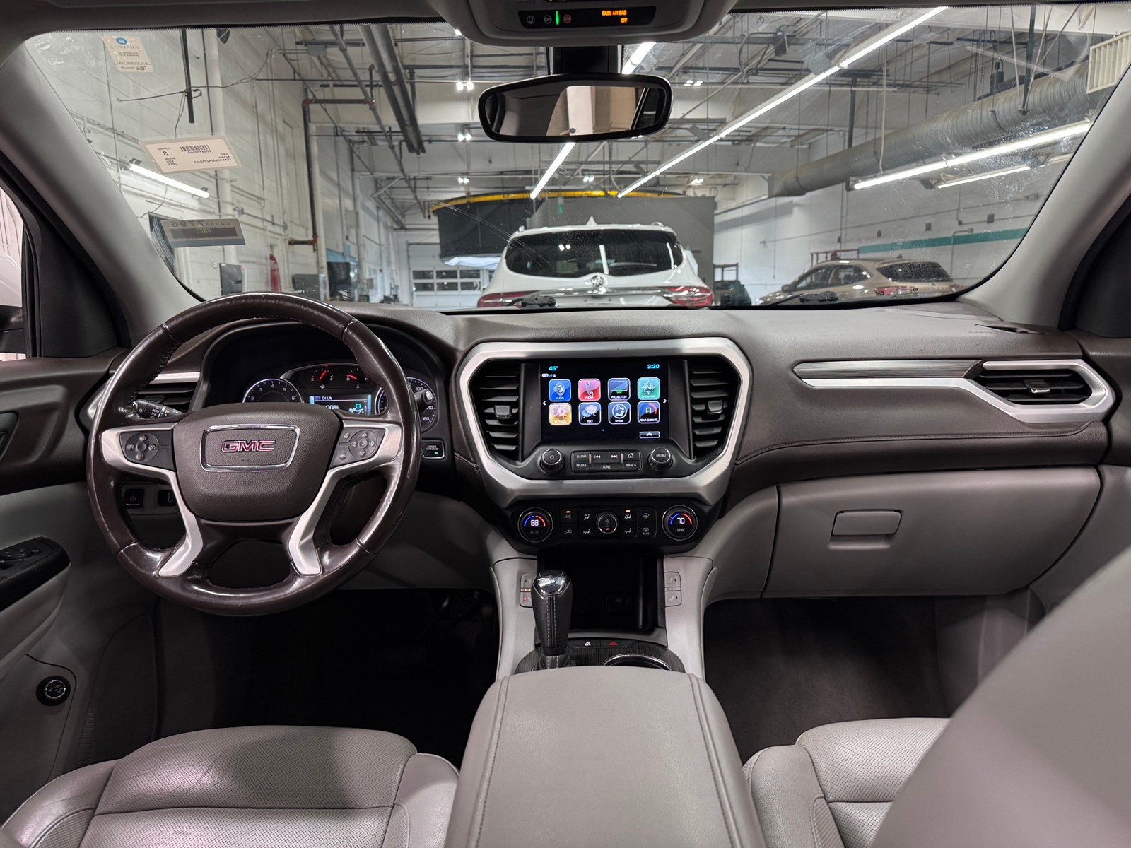 Thumbnail: 2019 GMC Acadia - 2