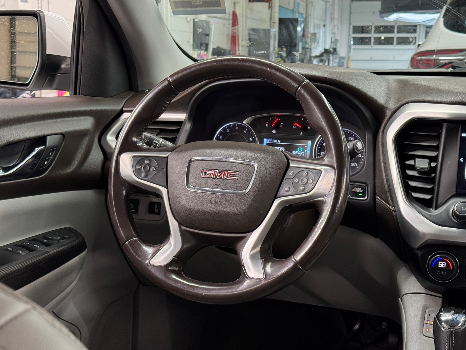 Thumbnail: 2019 GMC Acadia - 4