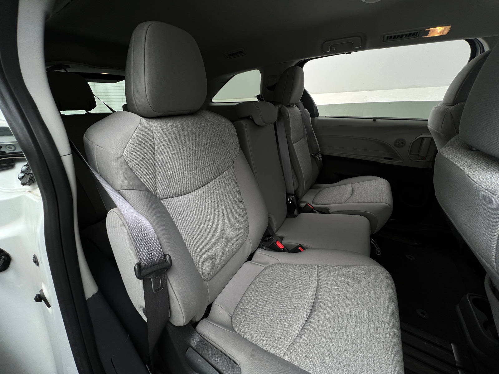 Thumbnail: 2024 Toyota Sienna - 6