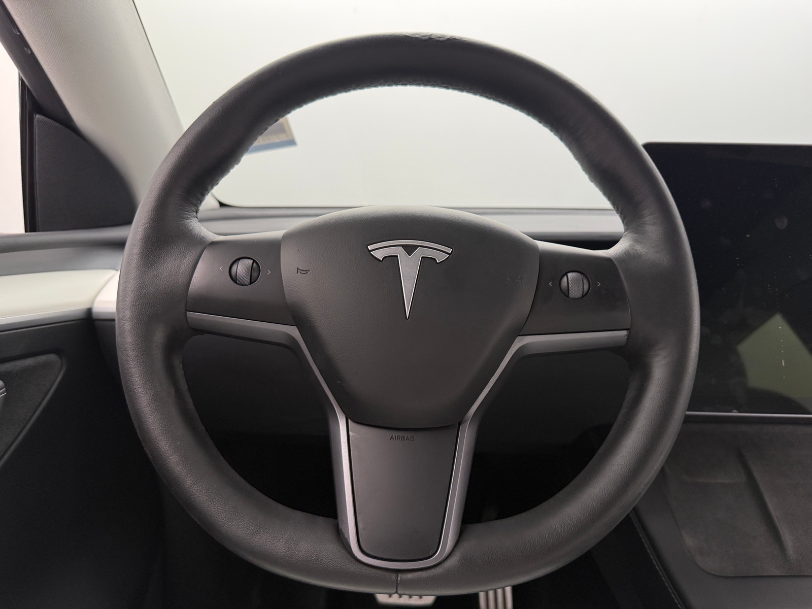 Thumbnail: 2022 Tesla Model Y - 4