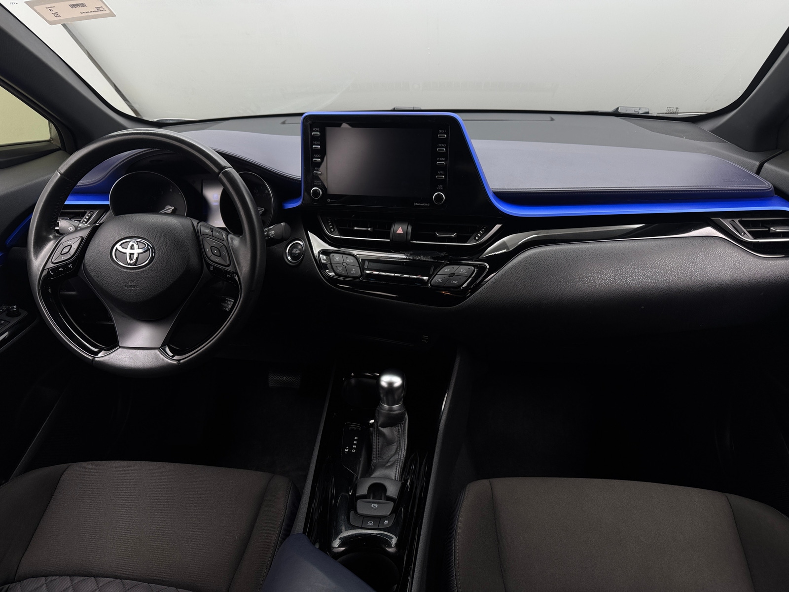 Thumbnail: 2020 Toyota C-HR - 3