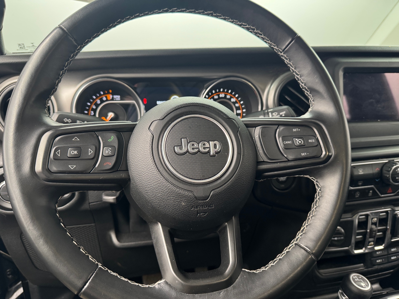 Thumbnail: 2021 Jeep Gladiator - 5