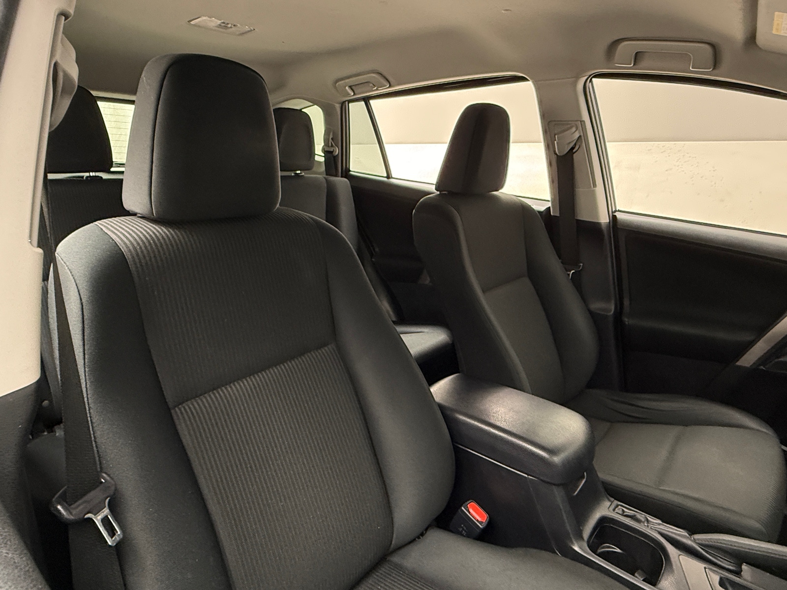 Thumbnail: 2018 Toyota RAV4 - 2