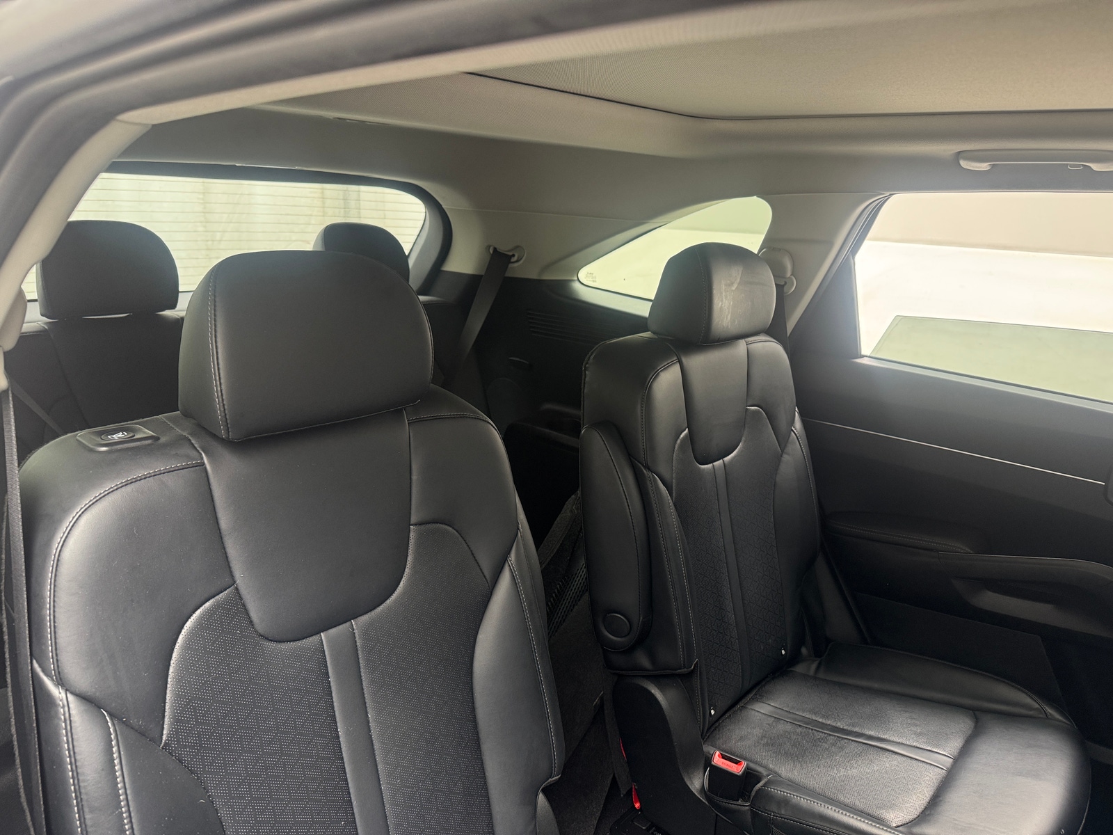 Thumbnail: 2022 Kia Sorento - 5