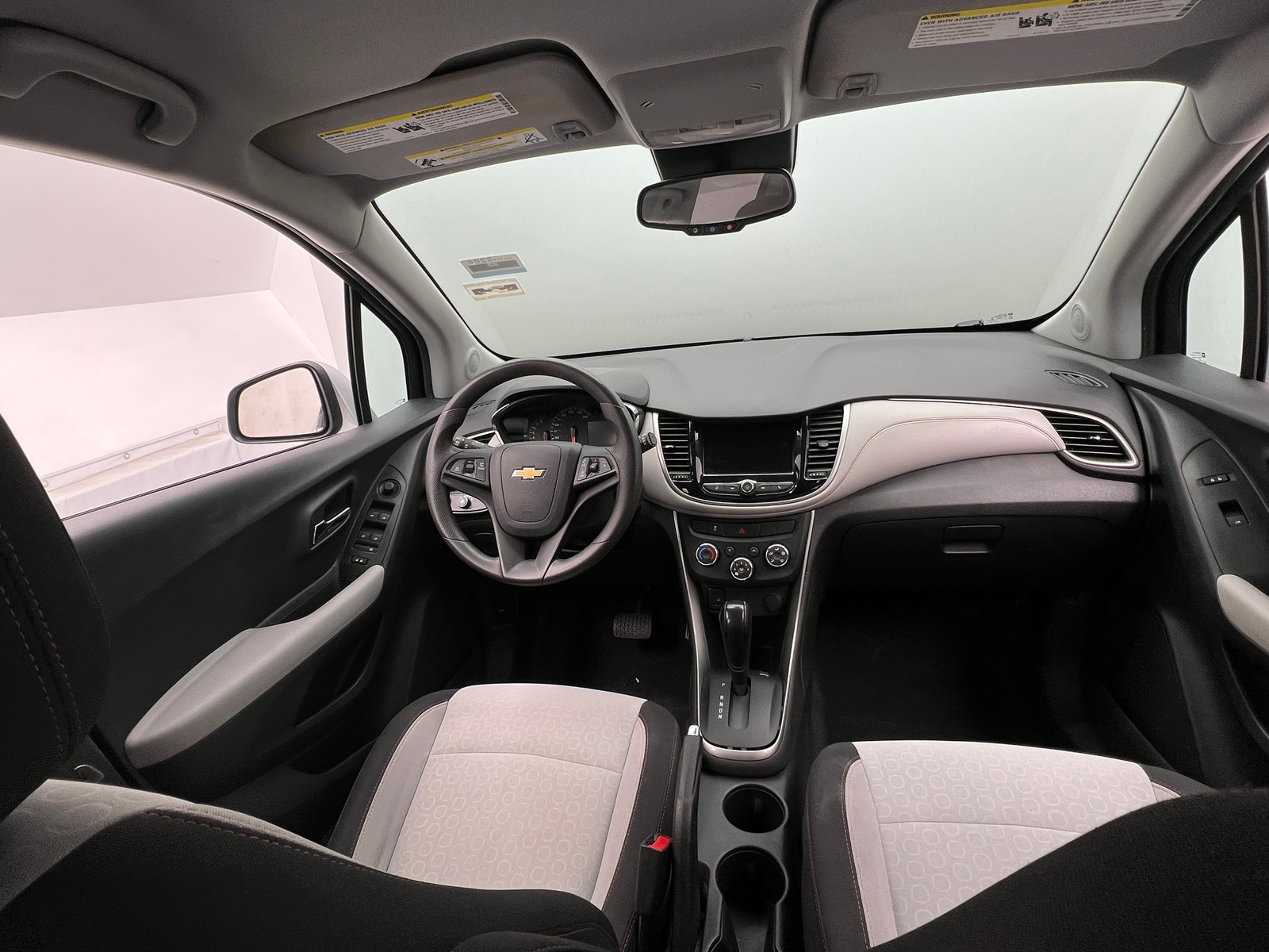 Thumbnail: 2020 Chevrolet Trax - 3