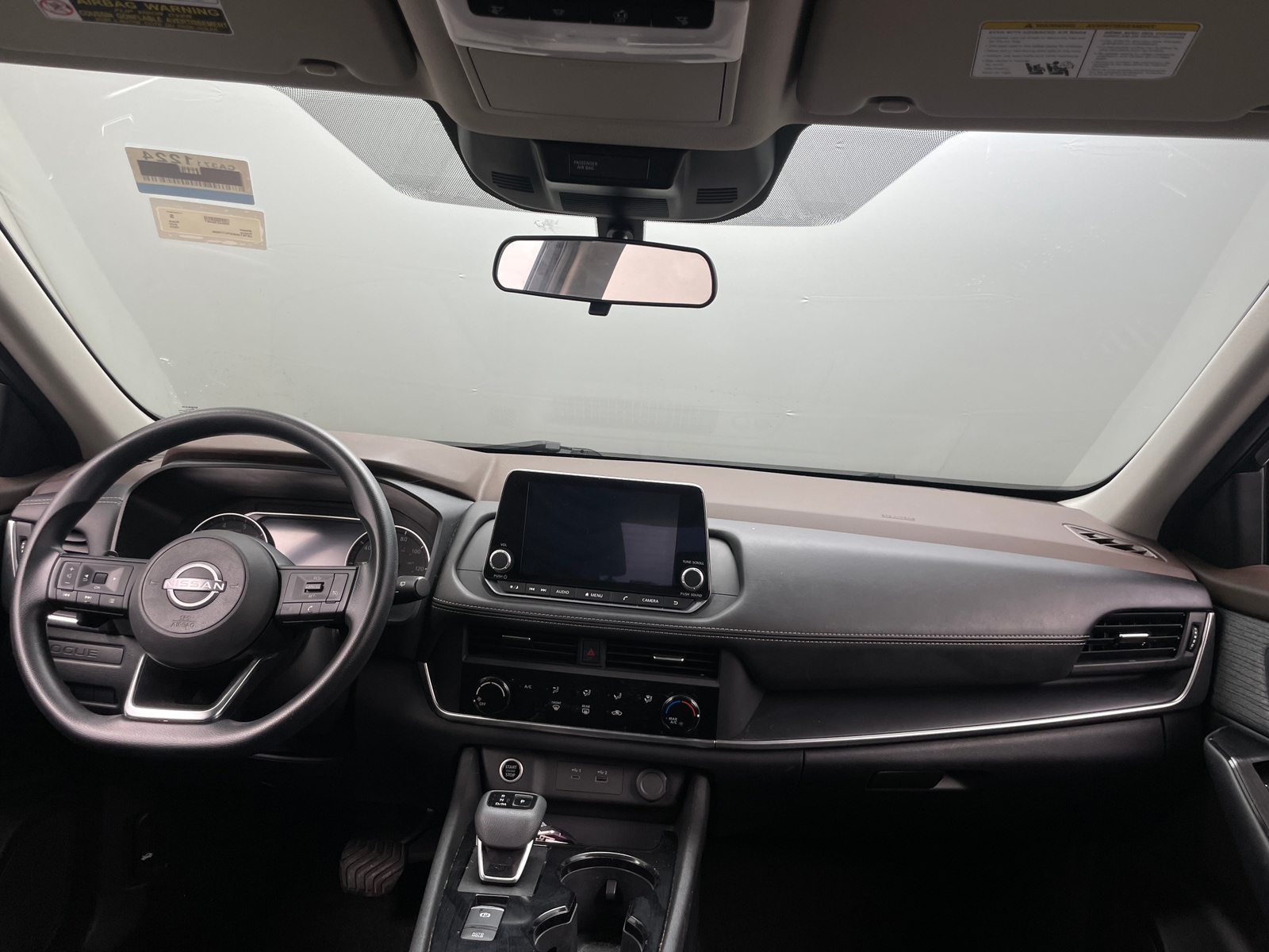 Thumbnail: 2023 Nissan Rogue - 3