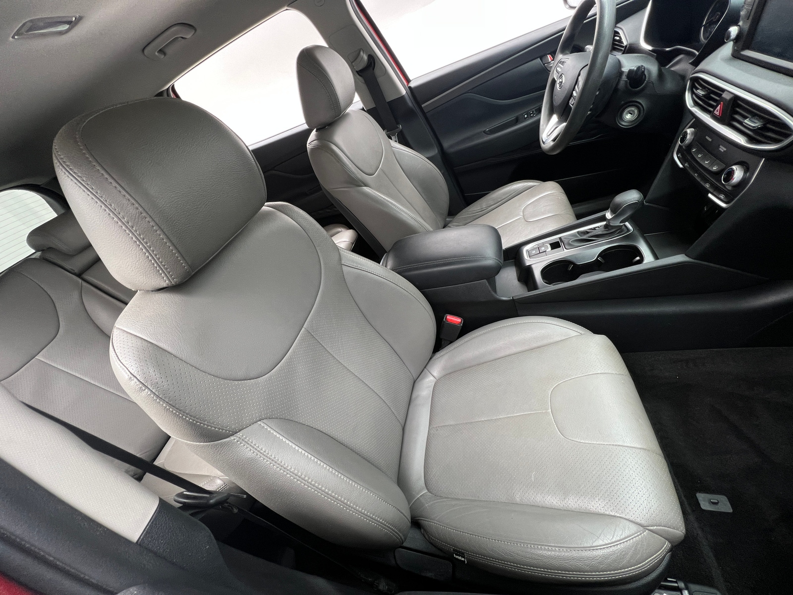 Thumbnail: 2019 Hyundai Santa Fe - 2