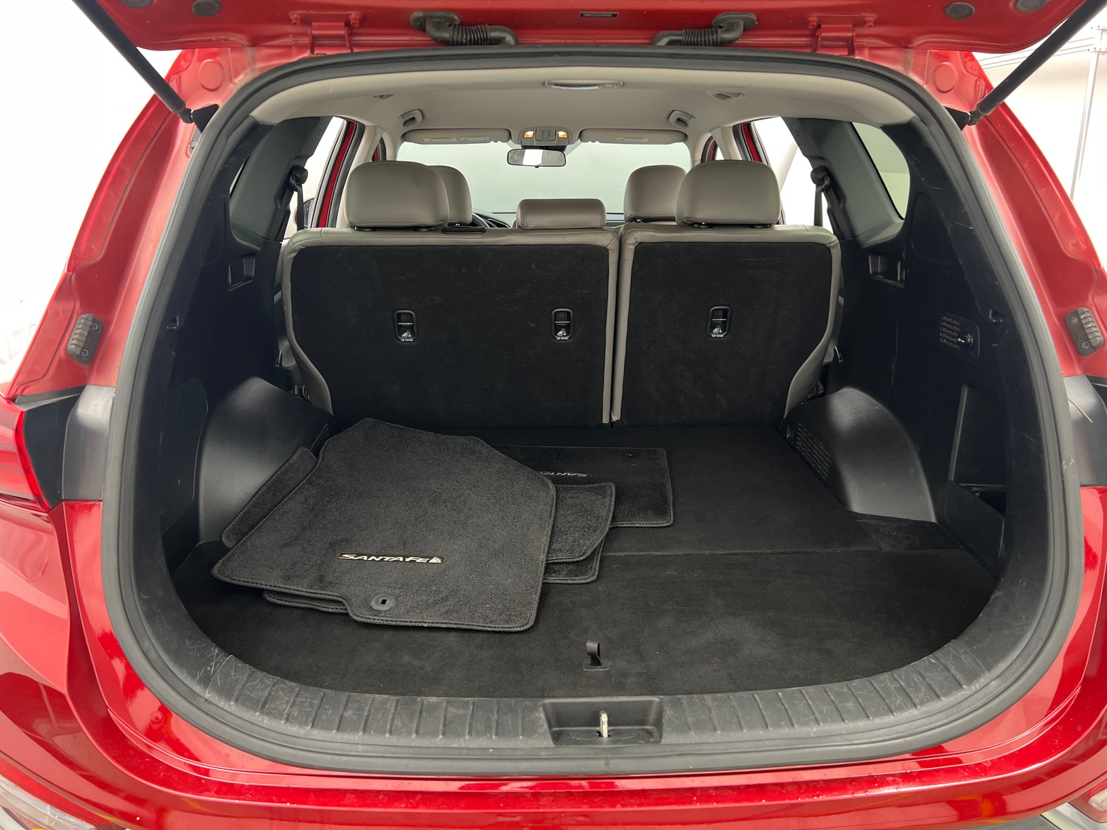 Thumbnail: 2019 Hyundai Santa Fe - 7