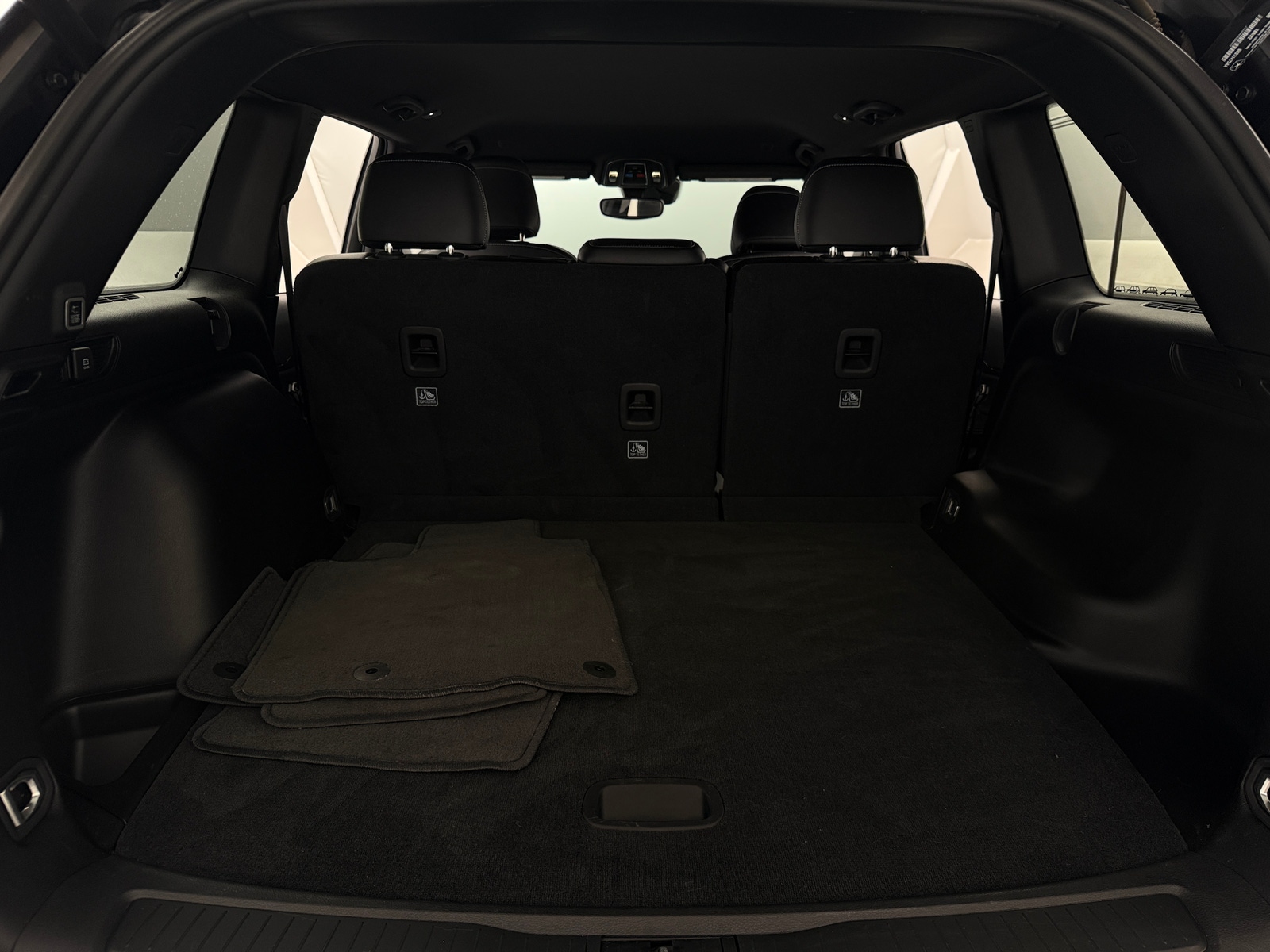 Thumbnail: 2023 Jeep Grand Cherokee - 6