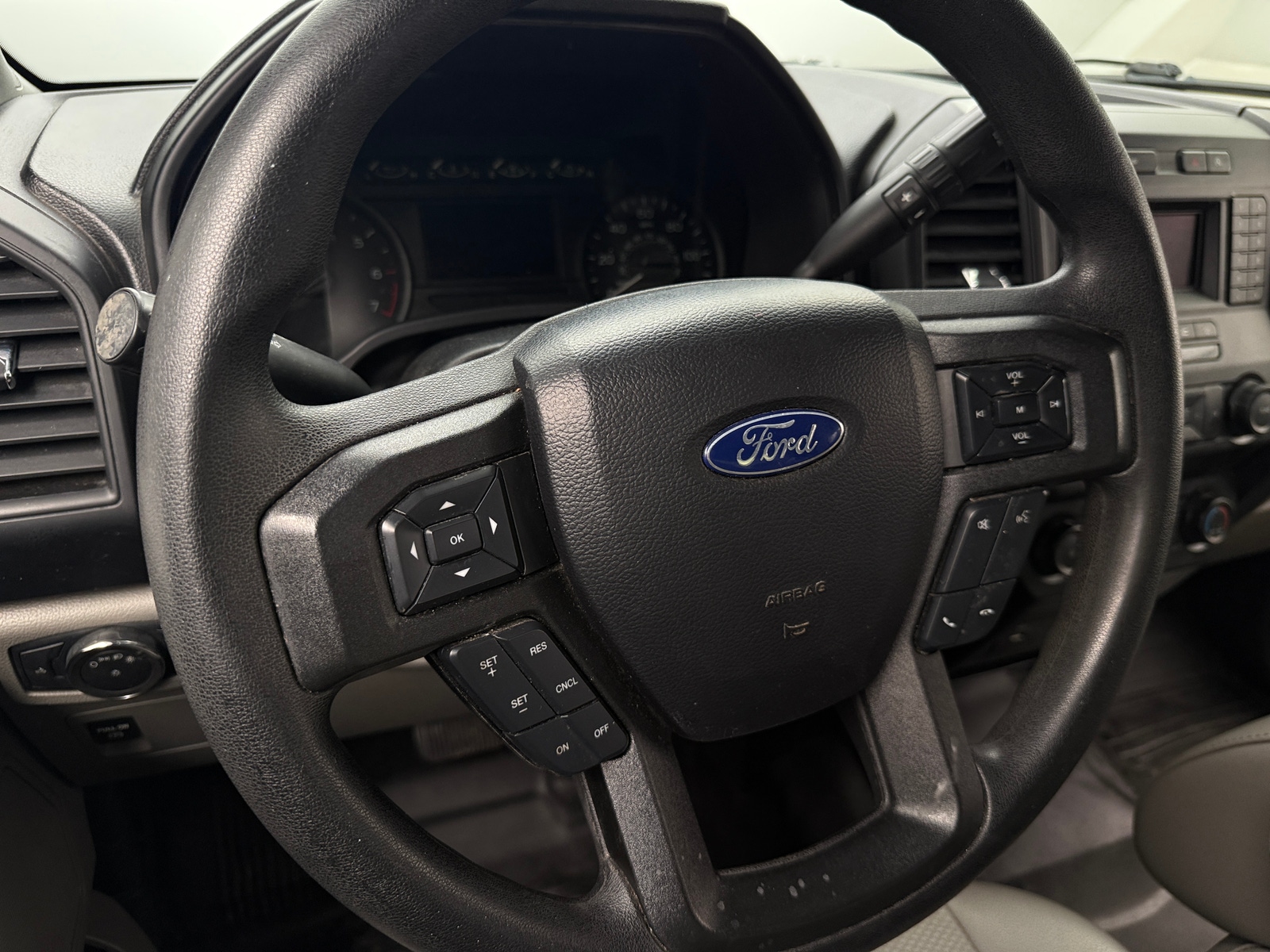 Thumbnail: 2020 Ford Econoline - 5