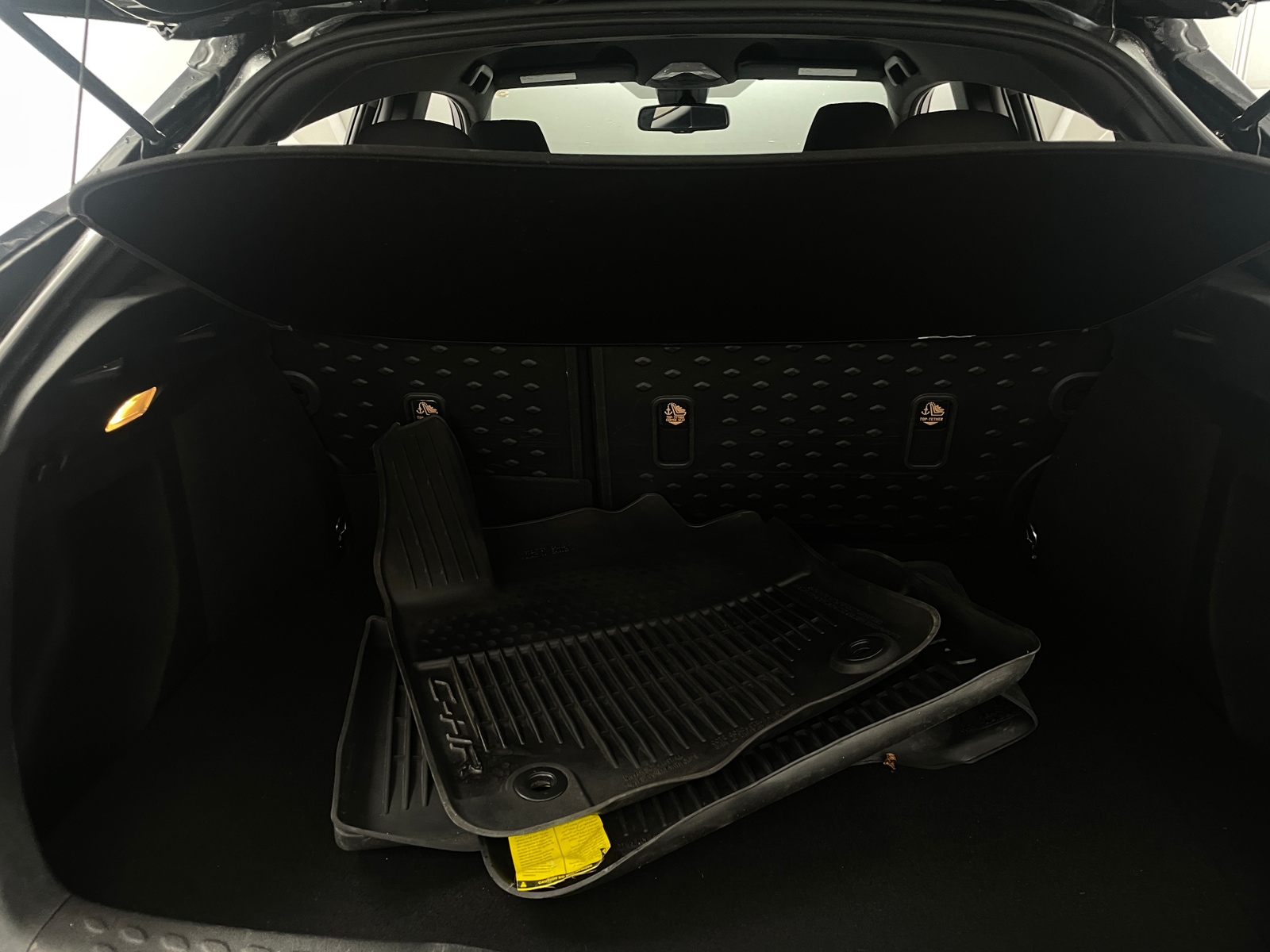 Thumbnail: 2018 Toyota C-HR - 7