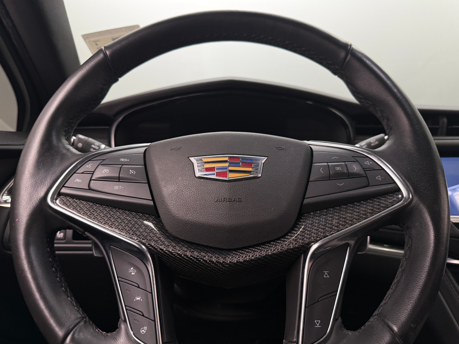 Thumbnail: 2021 Cadillac XT5 - 4