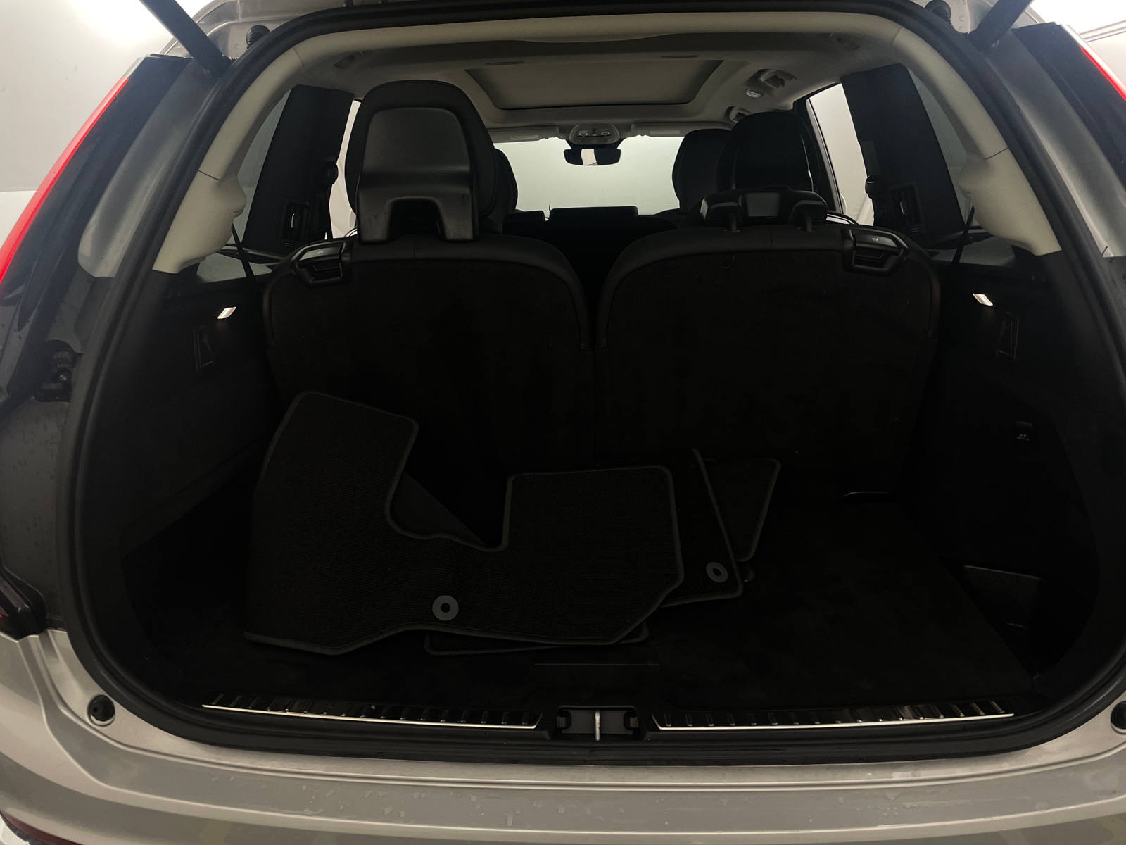 Thumbnail: 2025 Volvo XC90 - 6