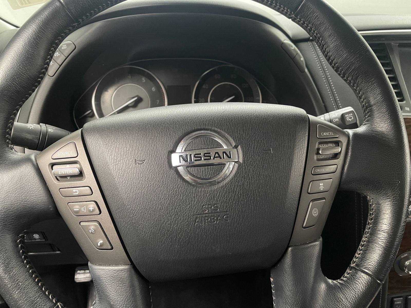 Thumbnail: 2020 Nissan Armada - 4