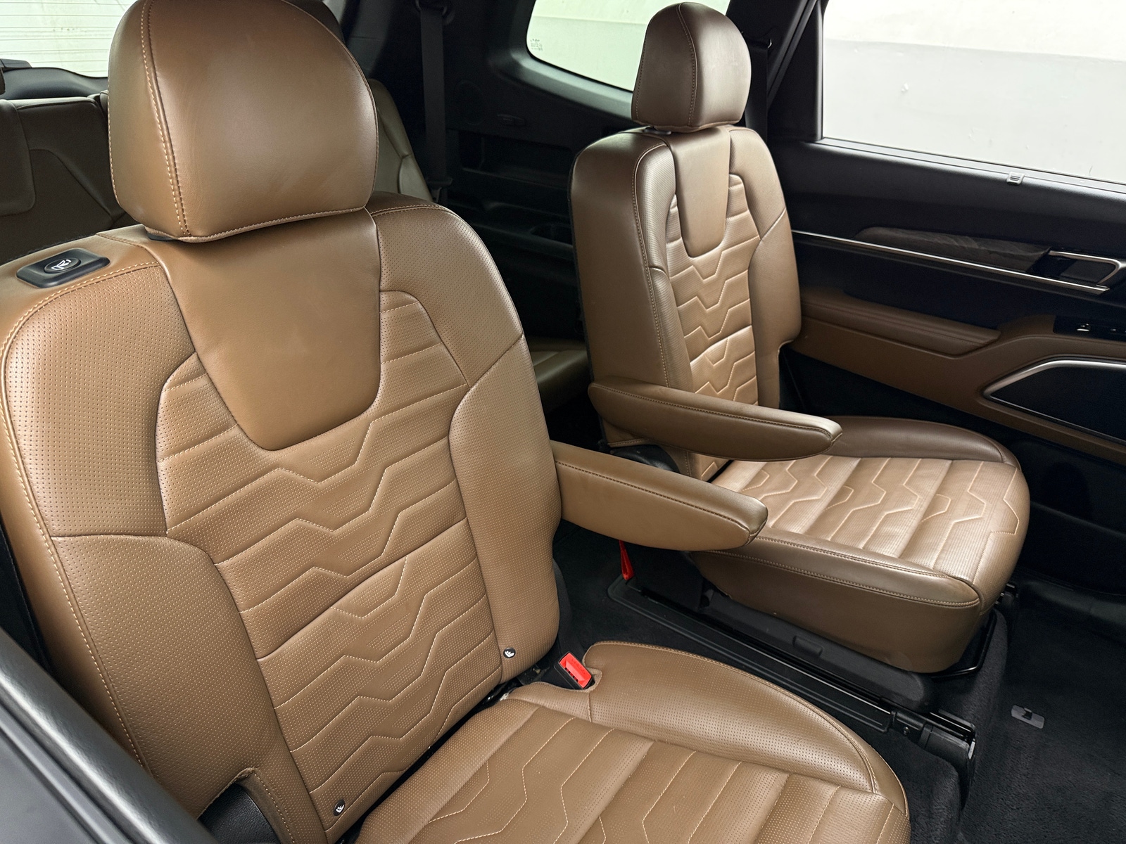 Thumbnail: 2022 Kia Telluride - 5