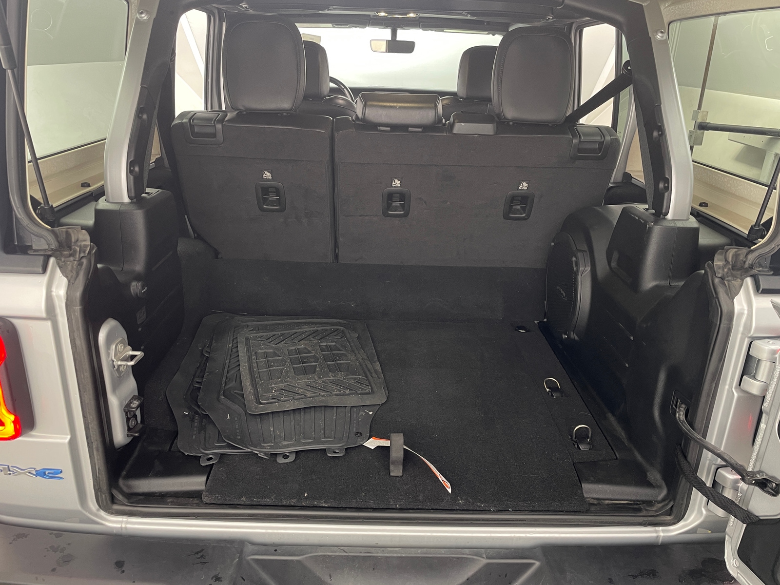 Thumbnail: 2023 Jeep Wrangler - 6