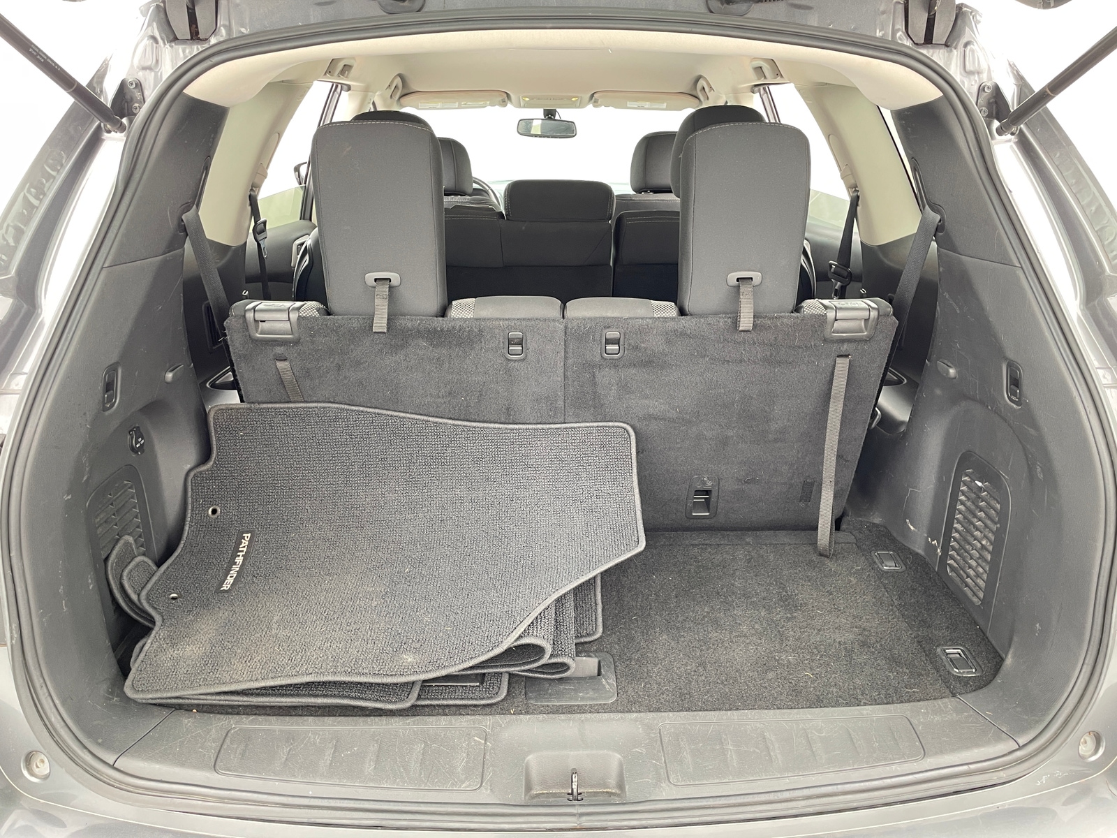 Thumbnail: 2017 Nissan Pathfinder - 7