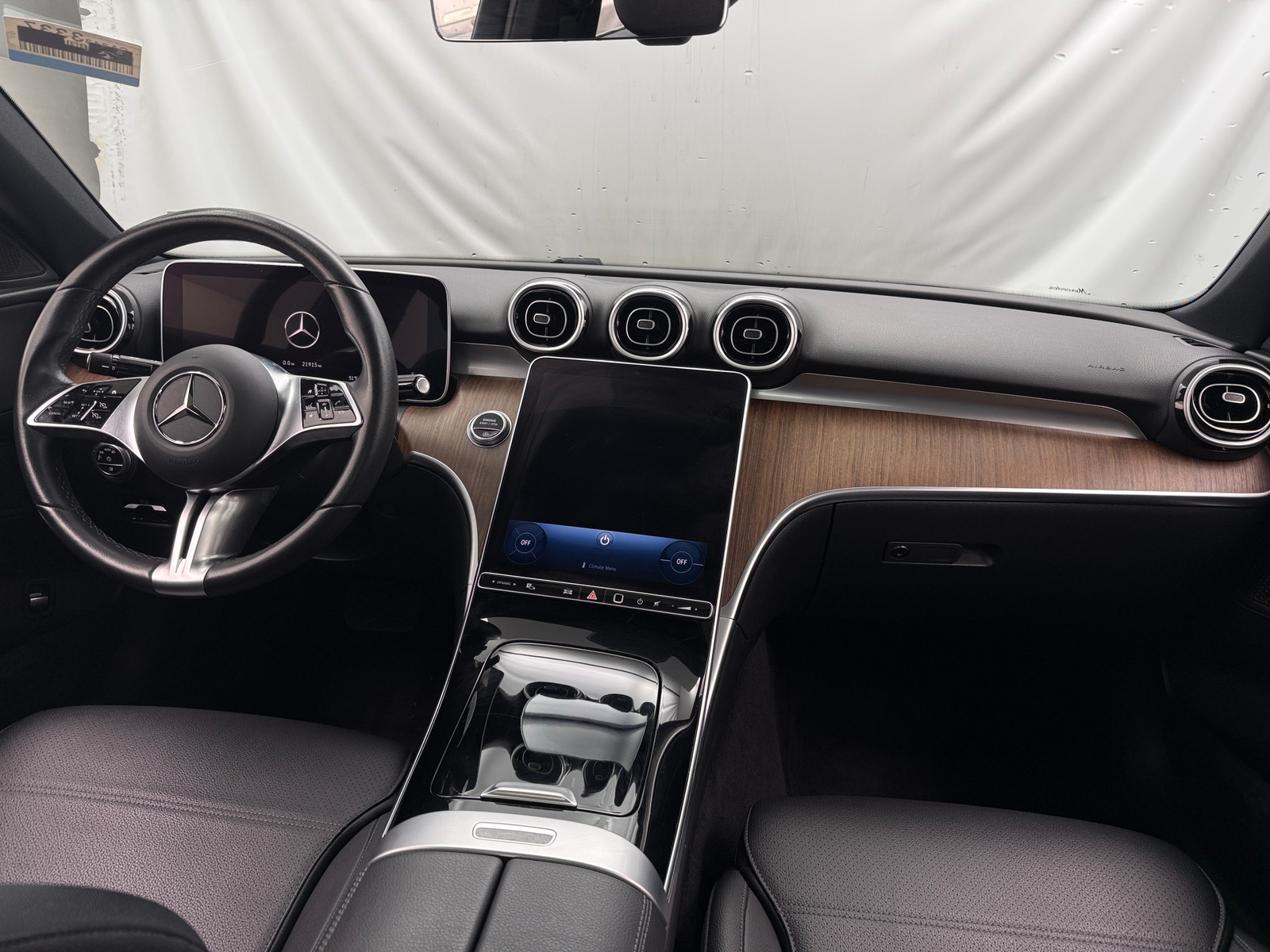 Thumbnail: 2025 Mercedes-Benz C-Class - 2