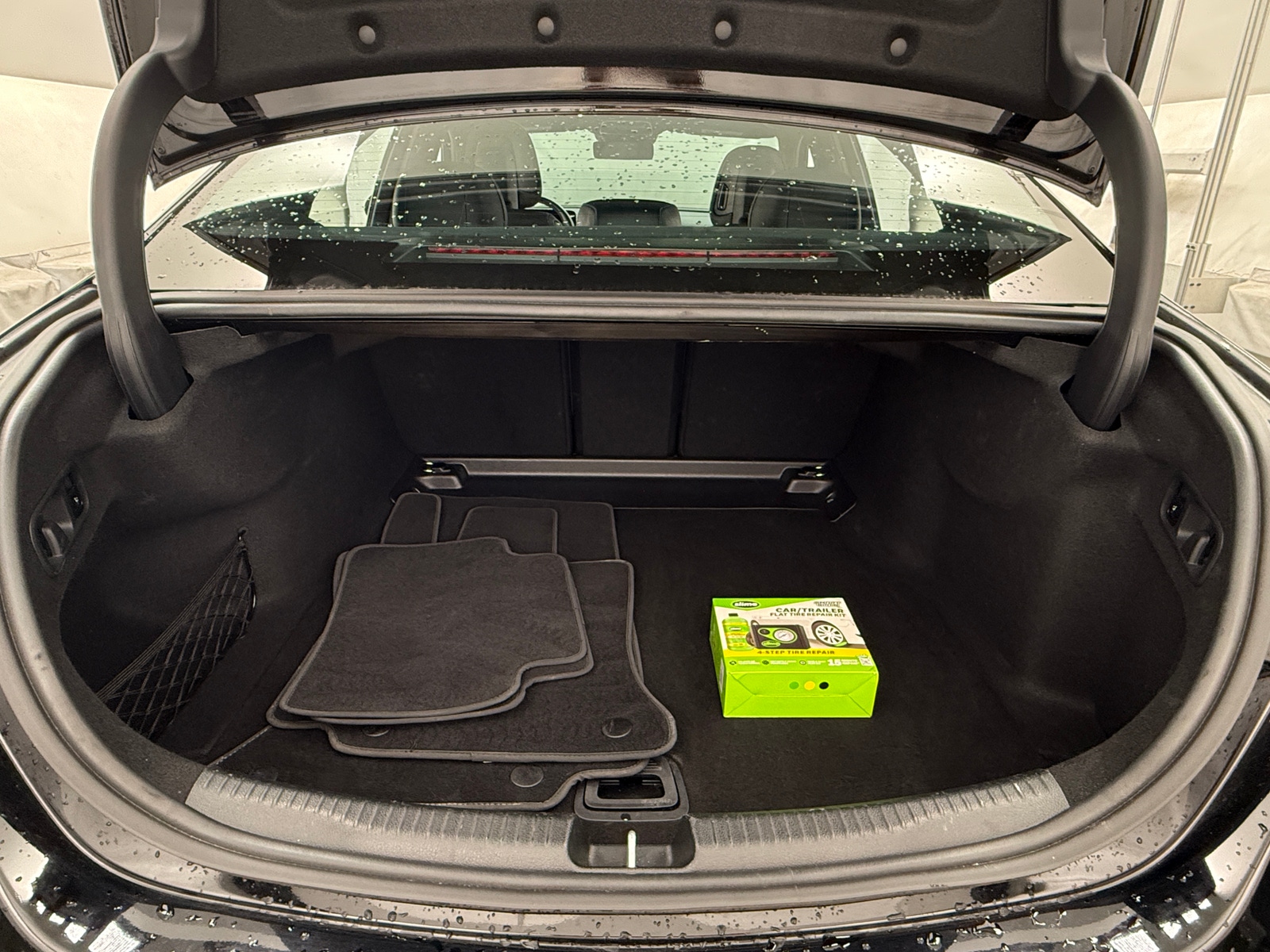 Thumbnail: 2025 Mercedes-Benz C-Class - 6