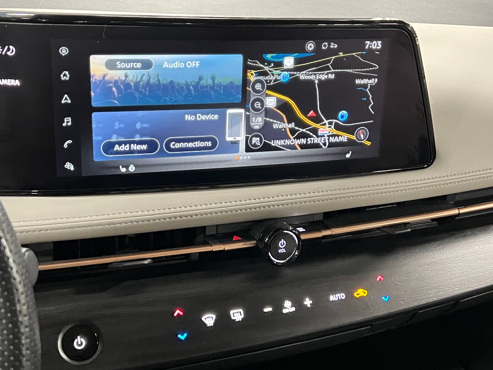 Thumbnail: 2023 Nissan Ariya - 3