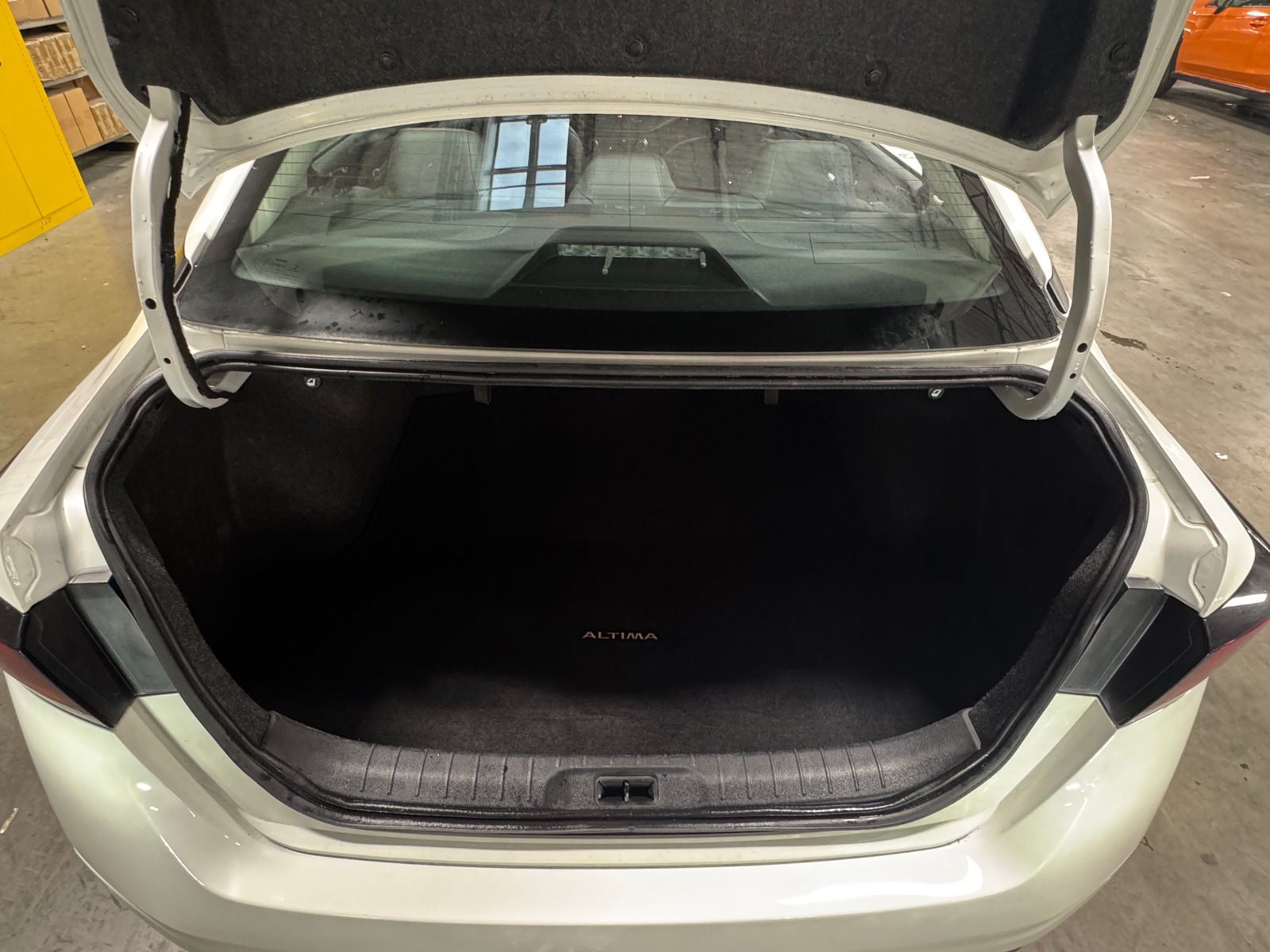 Thumbnail: 2022 Nissan Altima - 7