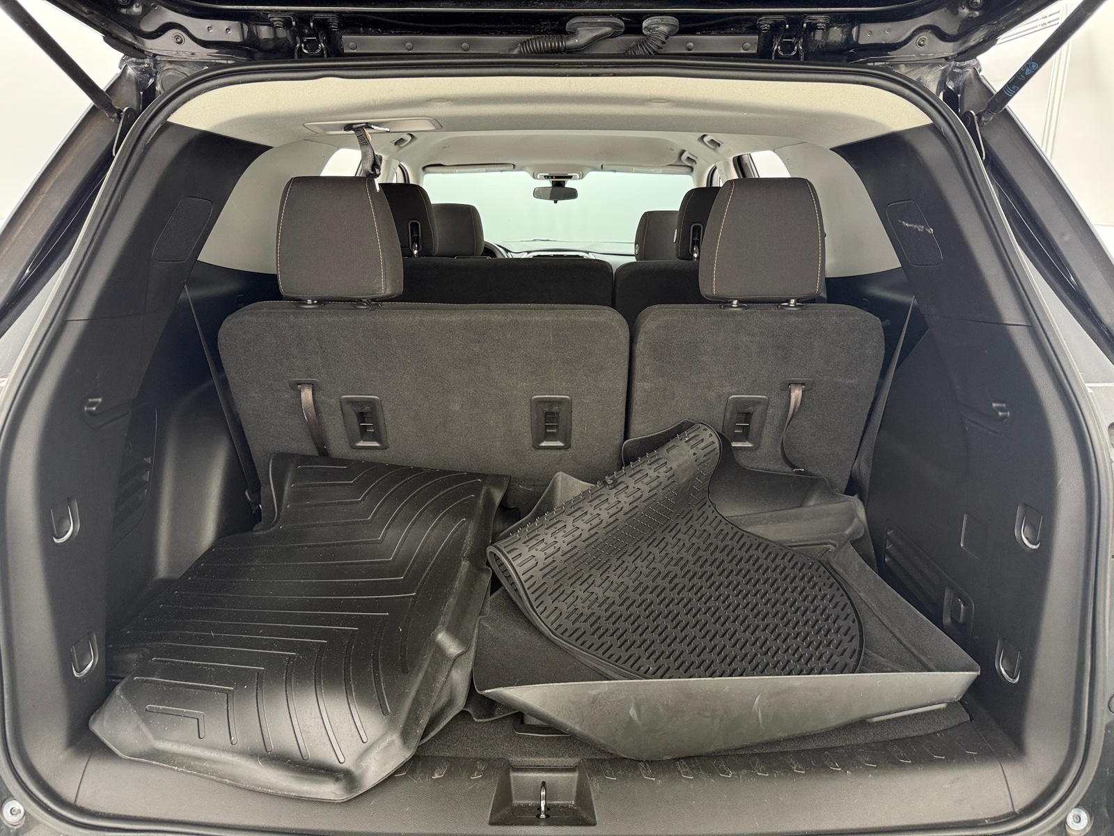 Thumbnail: 2018 Chevrolet Traverse - 7