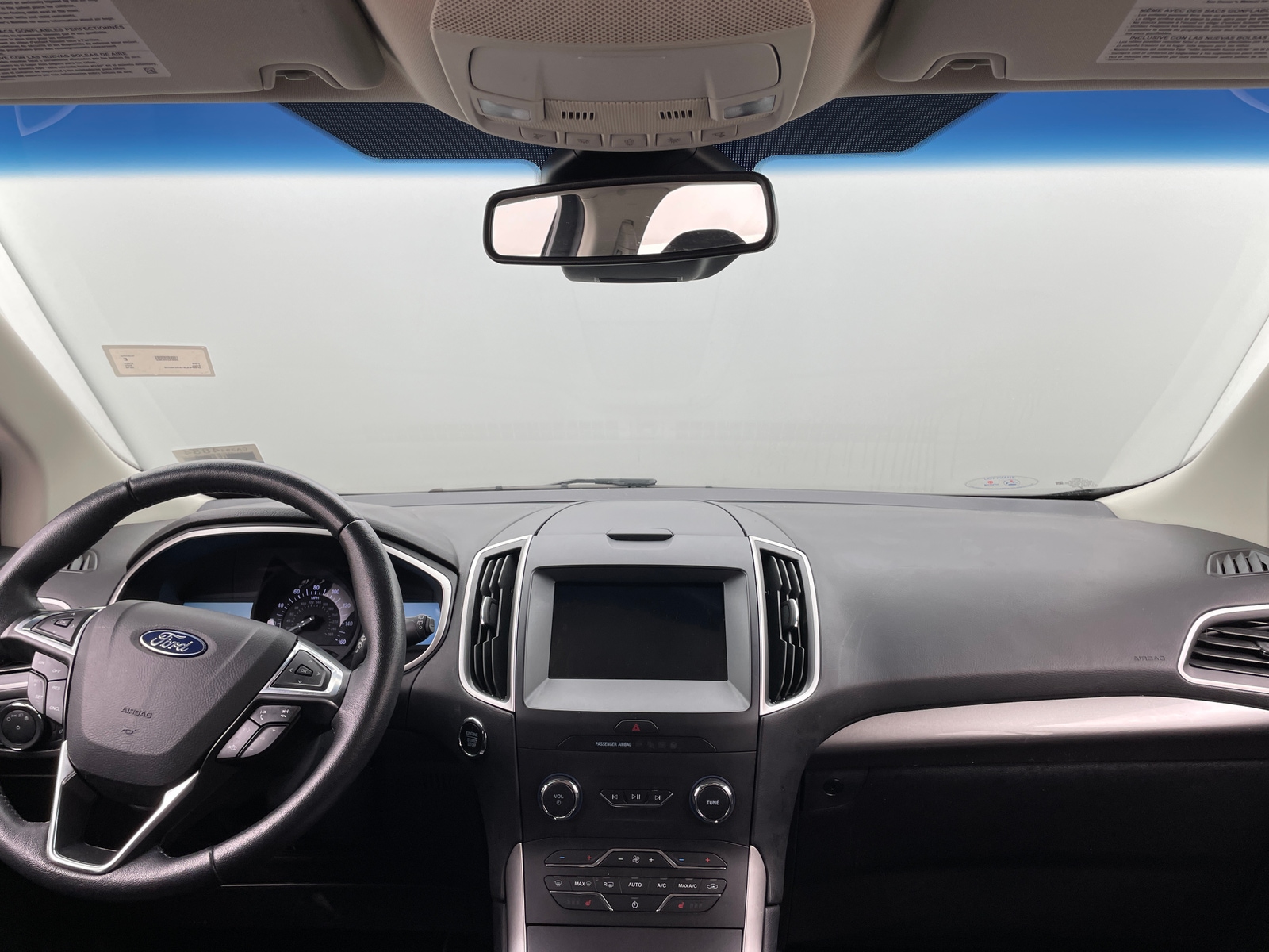 Thumbnail: 2019 Ford Edge - 2