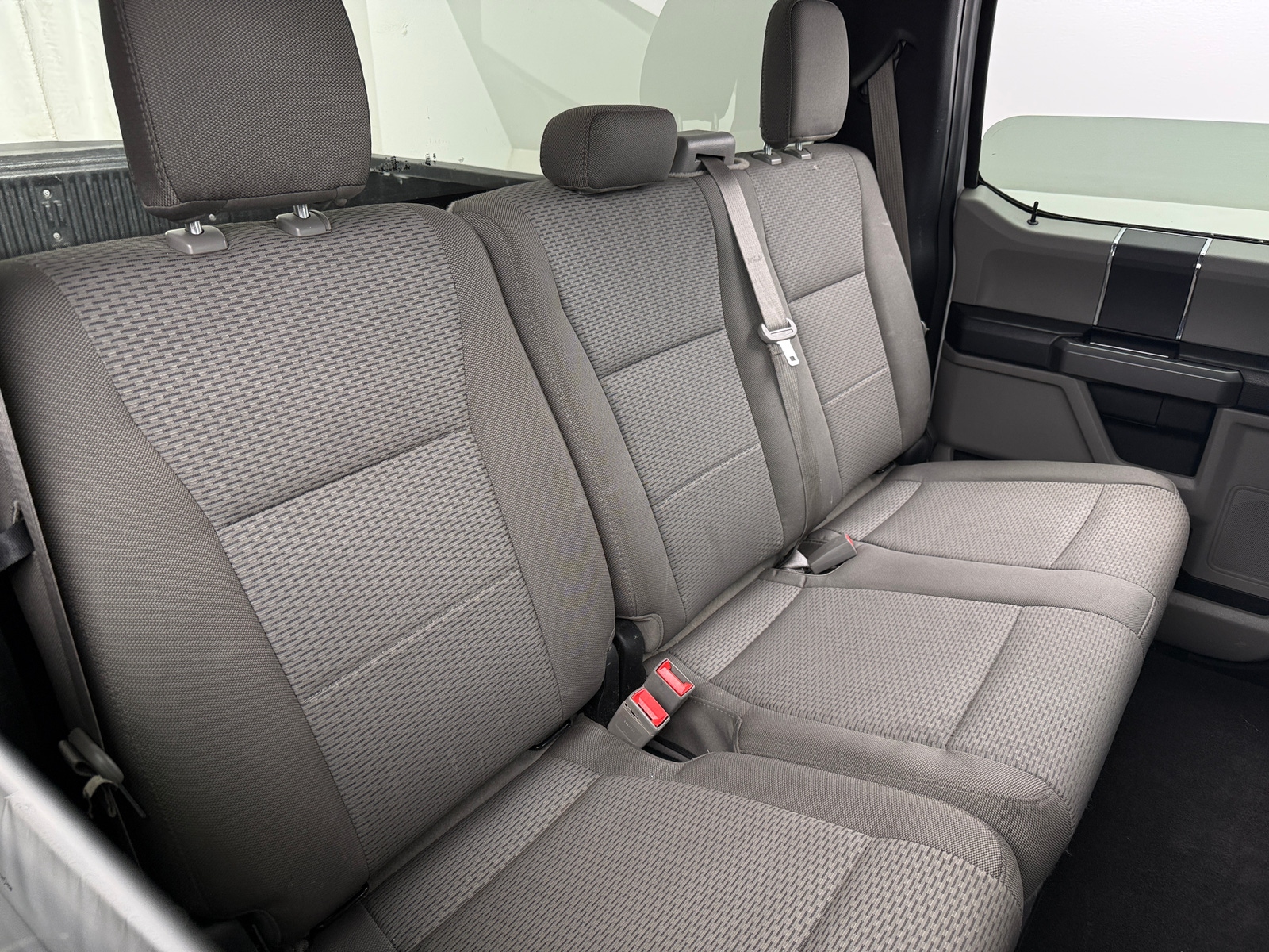 Thumbnail: 2019 Ford Econoline - 6