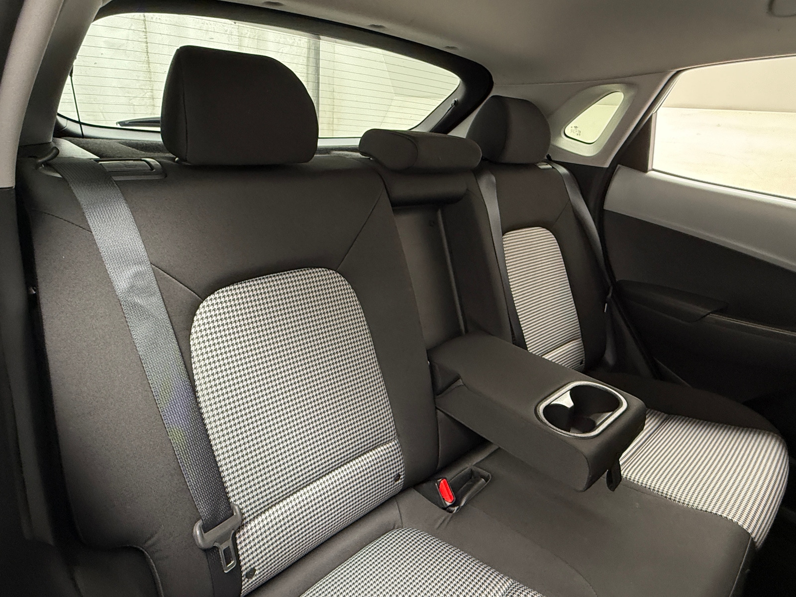 Thumbnail: 2021 Hyundai Kona - 6