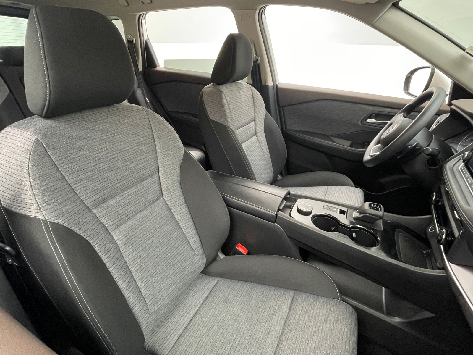 Thumbnail: 2023 Nissan Rogue - 2