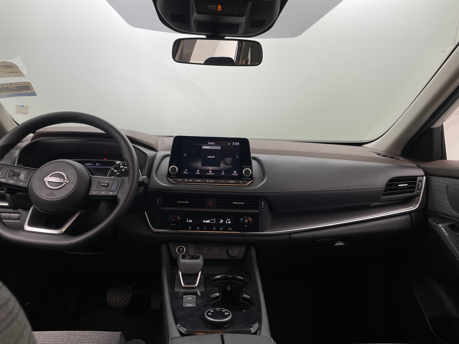 Thumbnail: 2023 Nissan Rogue - 3