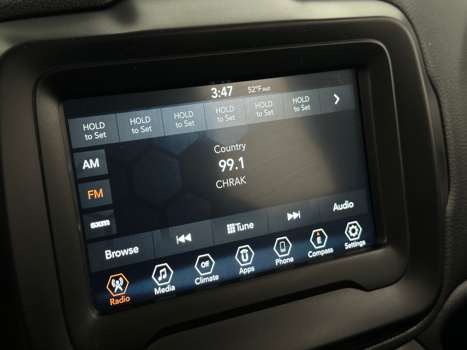 Thumbnail: 2018 Jeep Renegade - 4