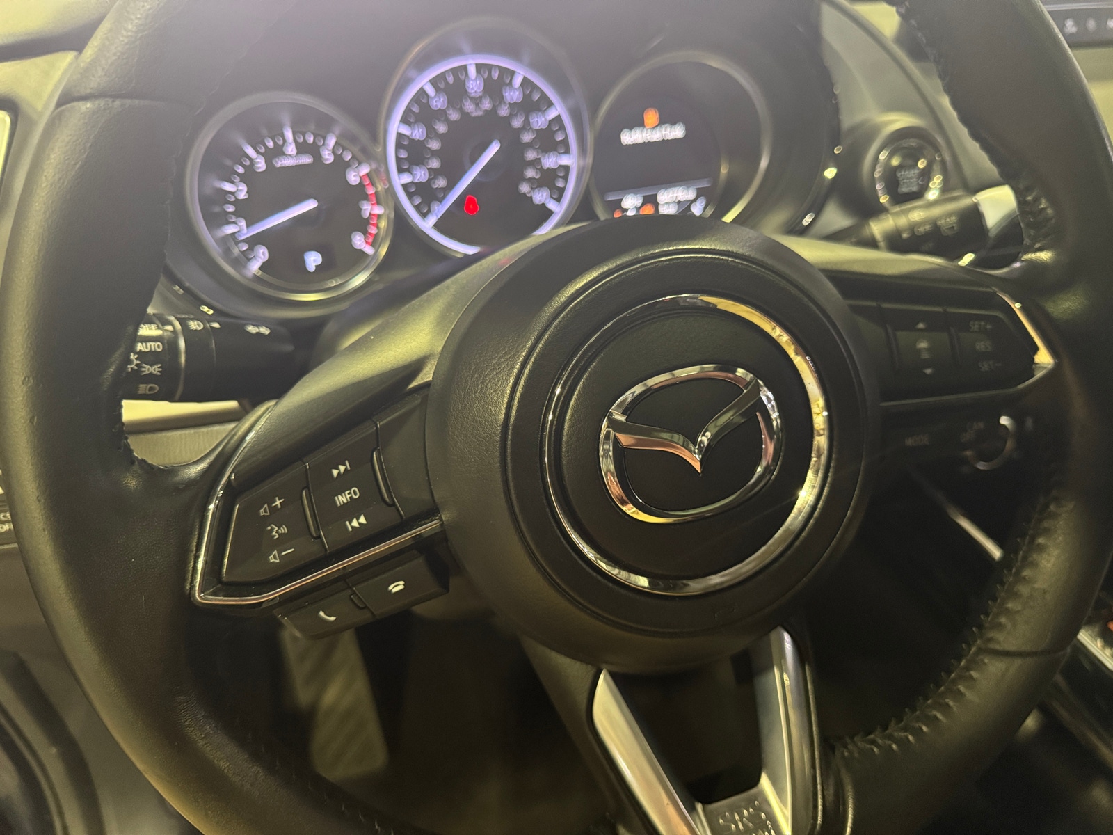 Thumbnail: 2018 Mazda CX-9 - 4