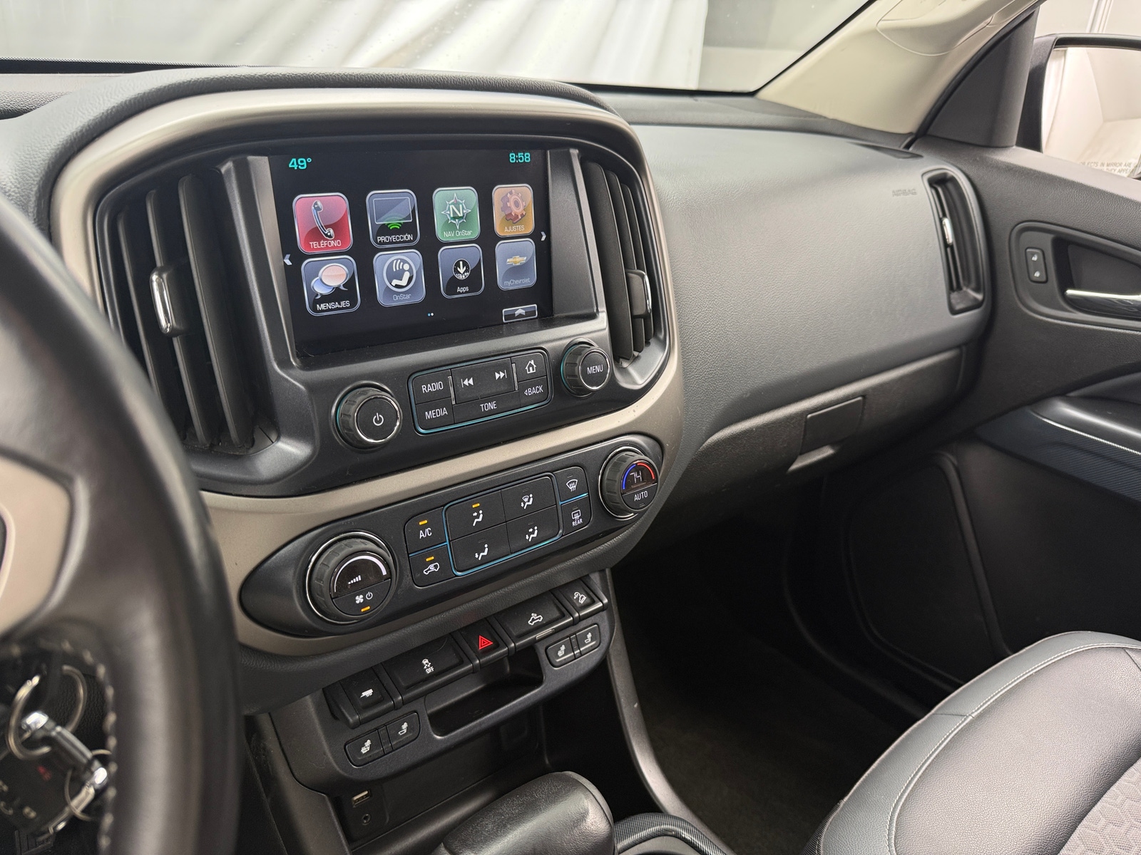 Thumbnail: 2017 Chevrolet Colorado - 4