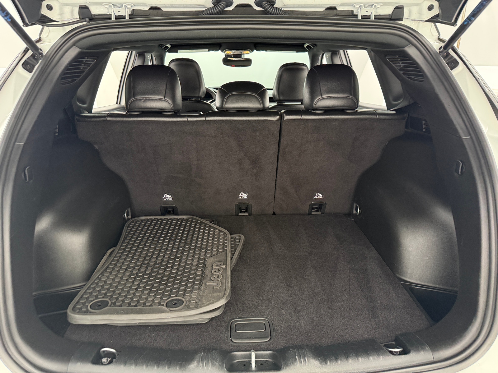 Thumbnail: 2024 Jeep Compass - 6