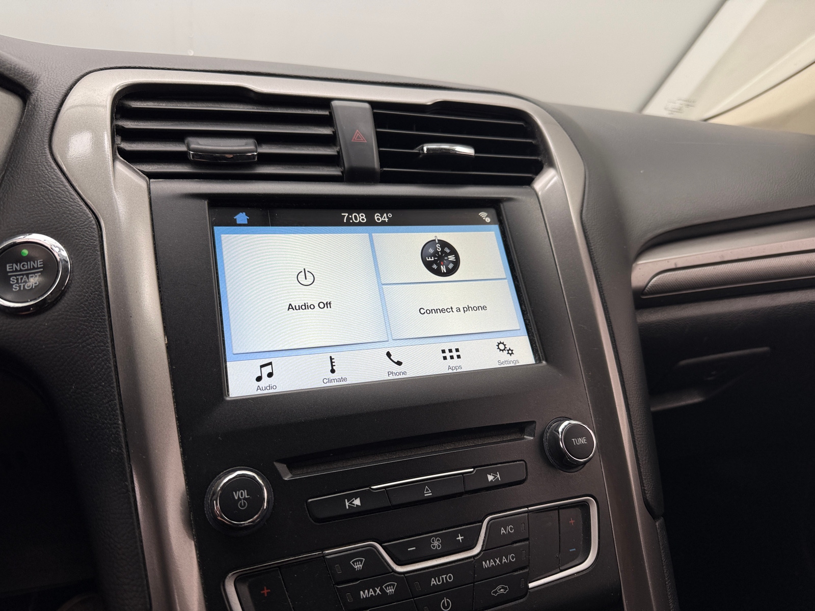 Thumbnail: 2017 Ford Fusion - 4