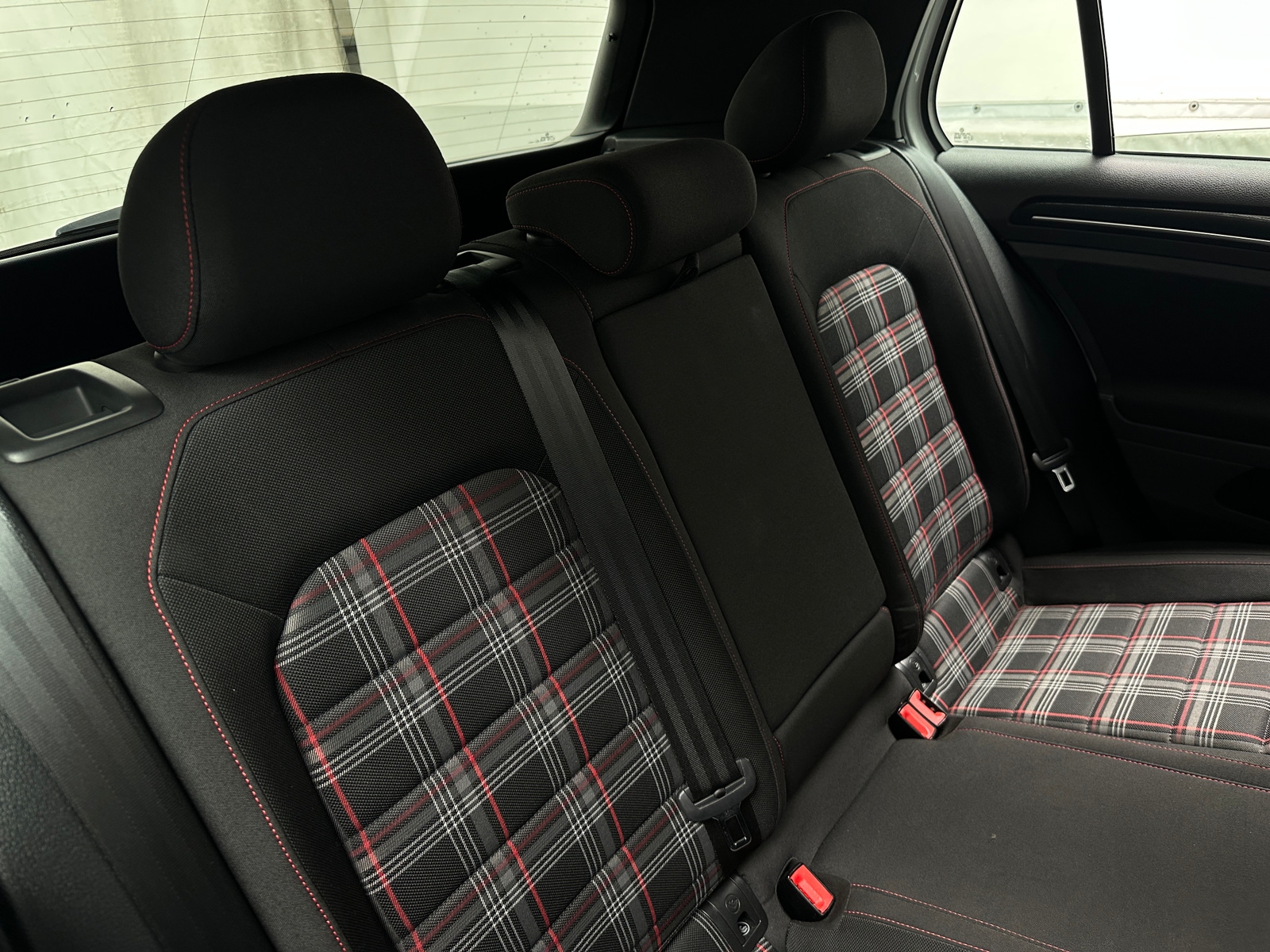 Thumbnail: 2017 Volkswagen Golf - 6