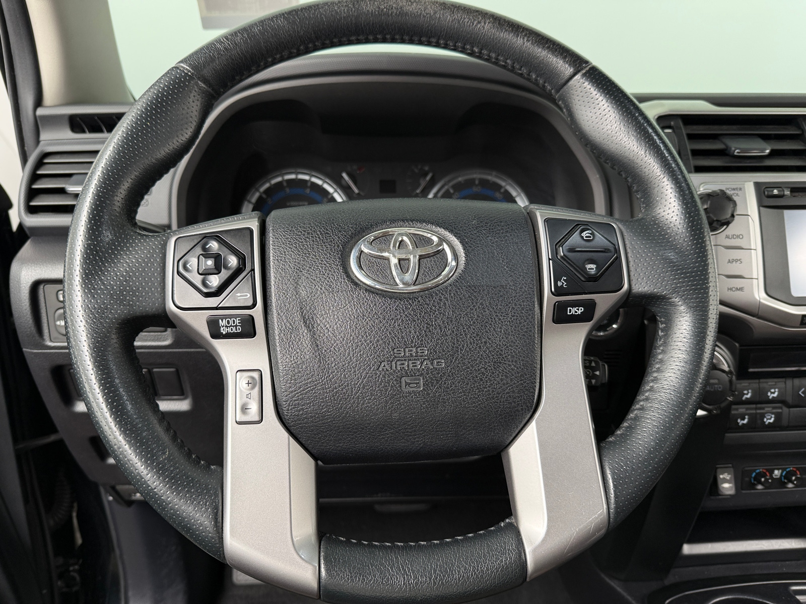 Thumbnail: 2015 Toyota 4Runner - 4