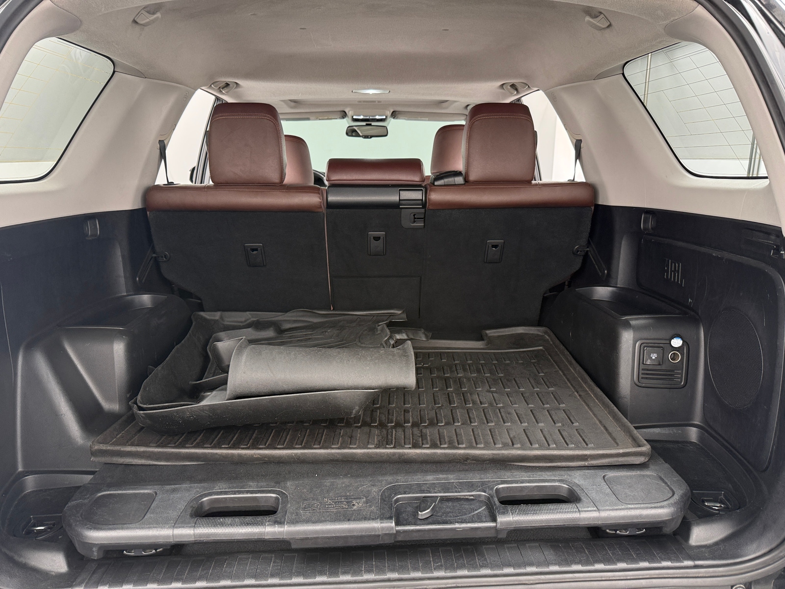 Thumbnail: 2015 Toyota 4Runner - 6