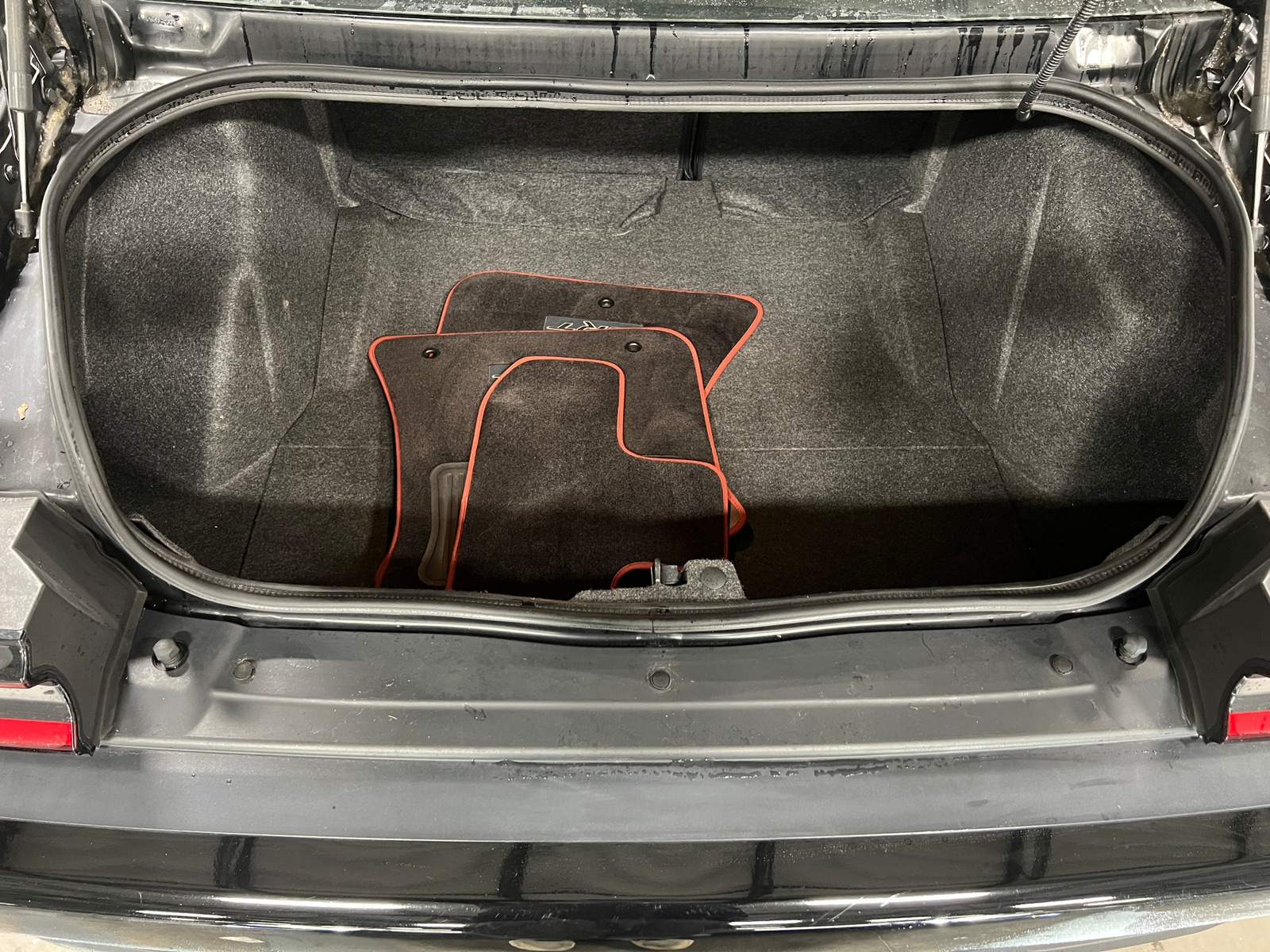 Thumbnail: 2018 Dodge Challenger - 4