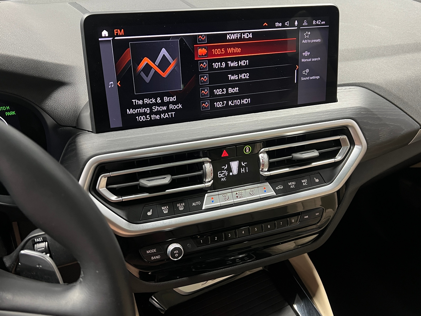 Thumbnail: 2025 BMW X4 - 3